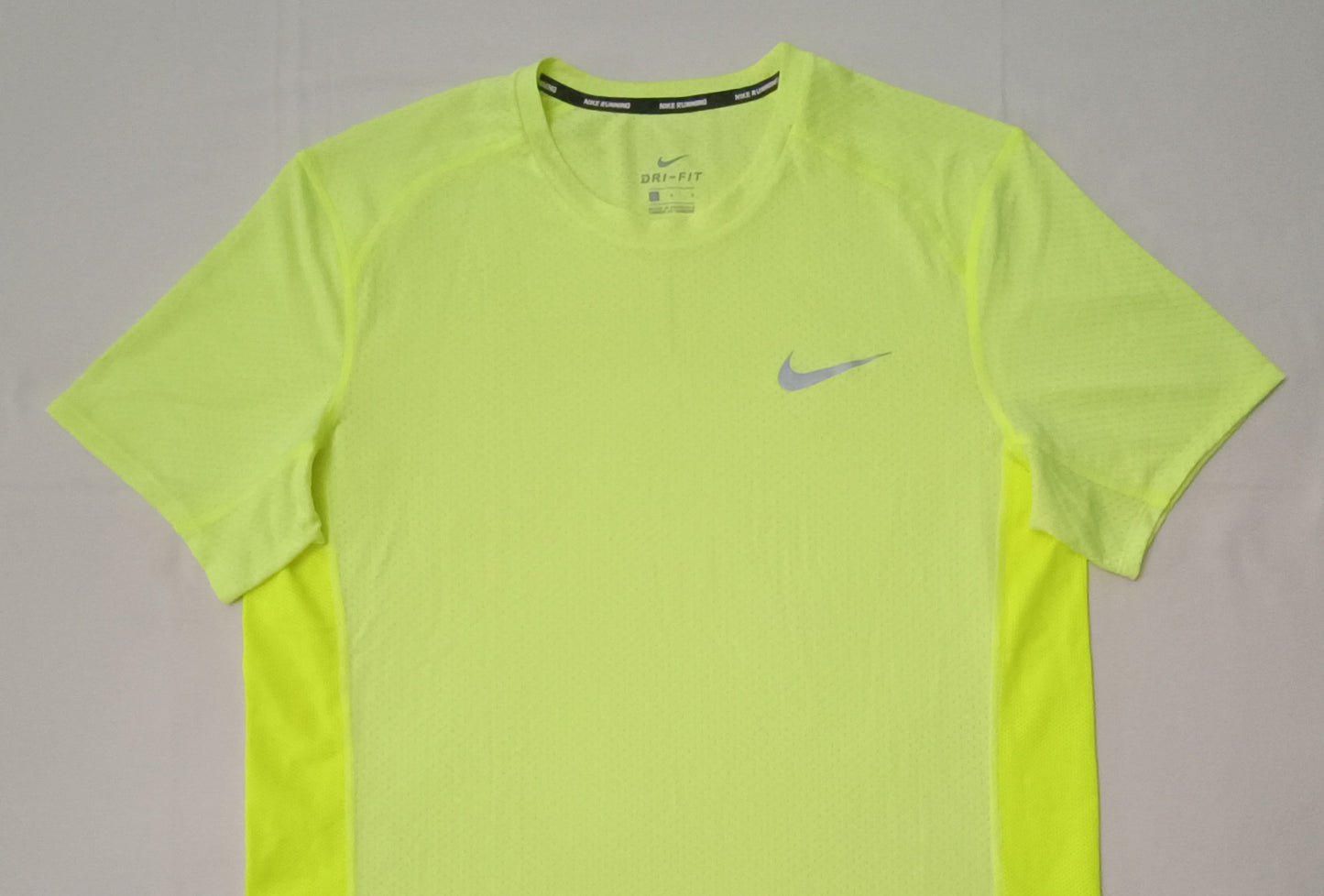 (L) Nike DRI-FIT Tee тениска