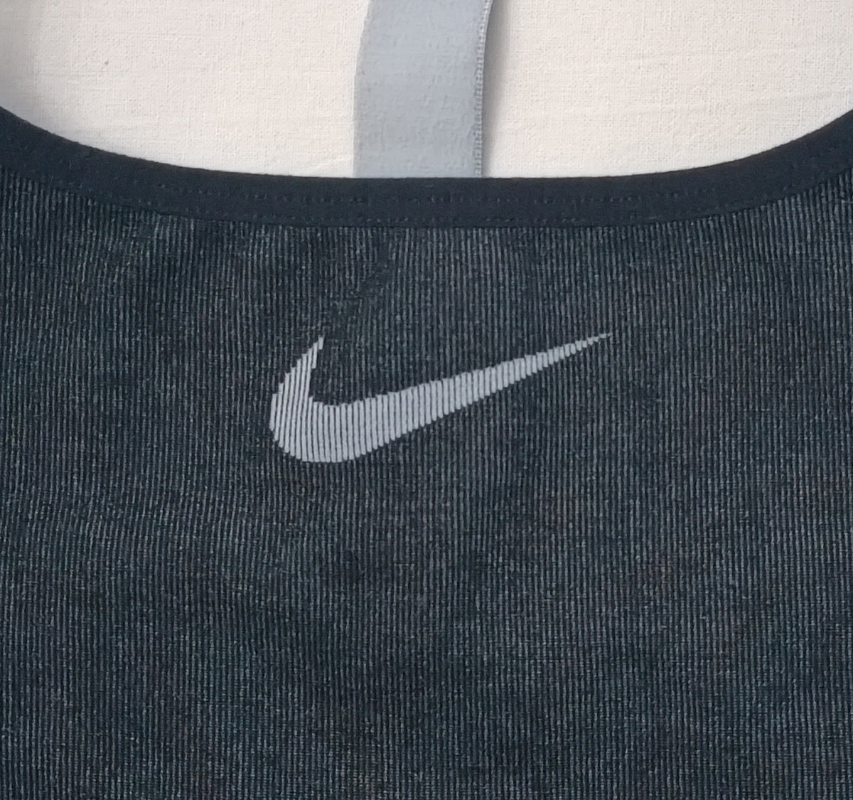 (ДЕТСКО) (Ръст 128-137см) Nike DRI-FIT Bra бюстие