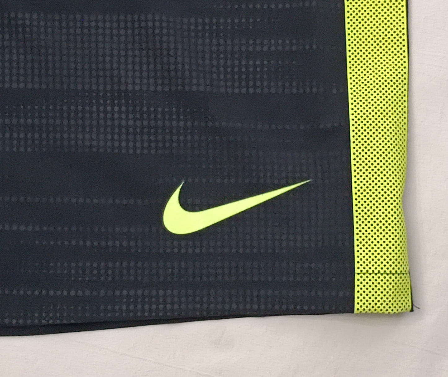 (M) Nike DRI-FIT Shorts шорти