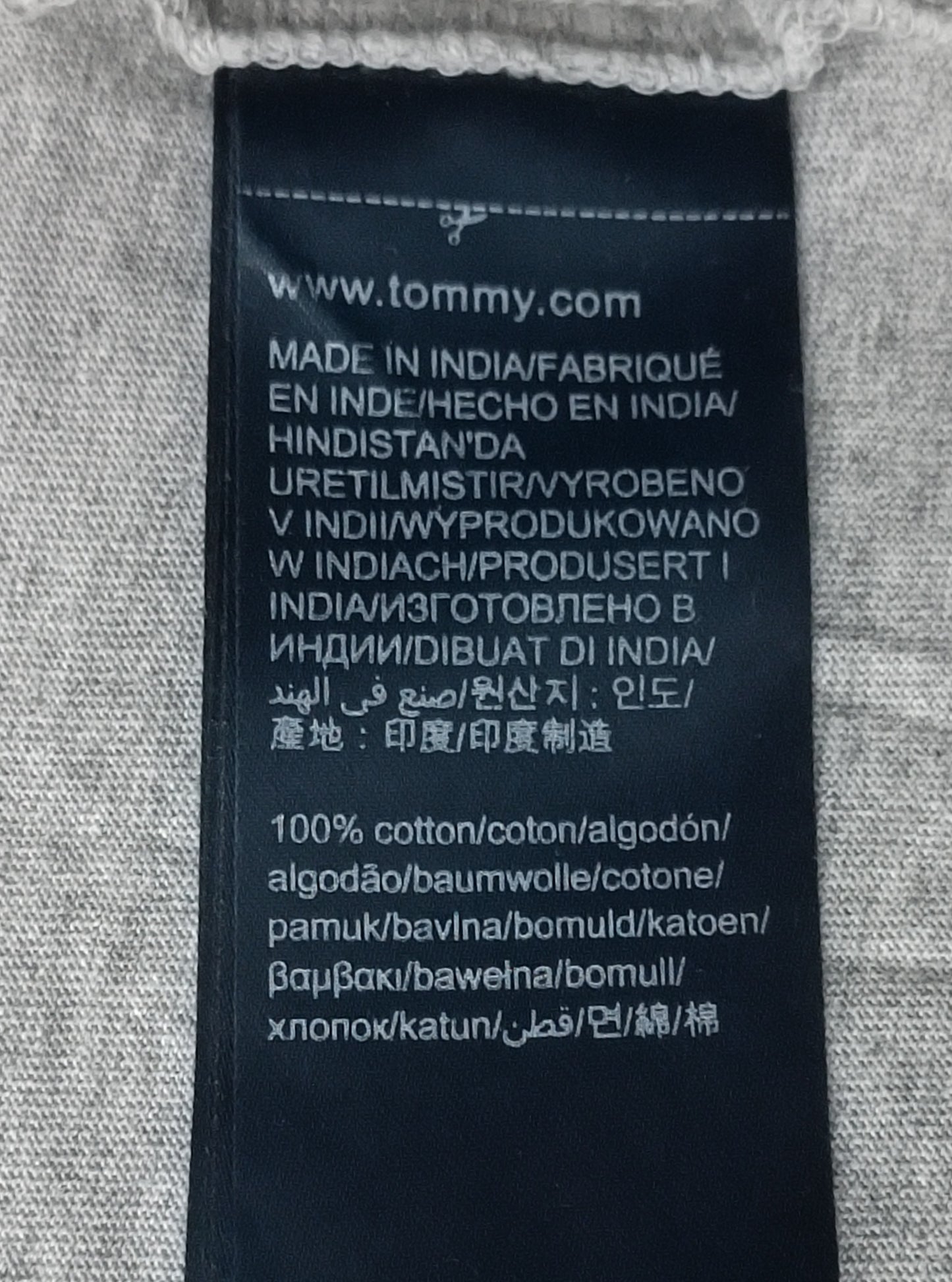 (2XL) Tommy Hilfiger Shirt тениска