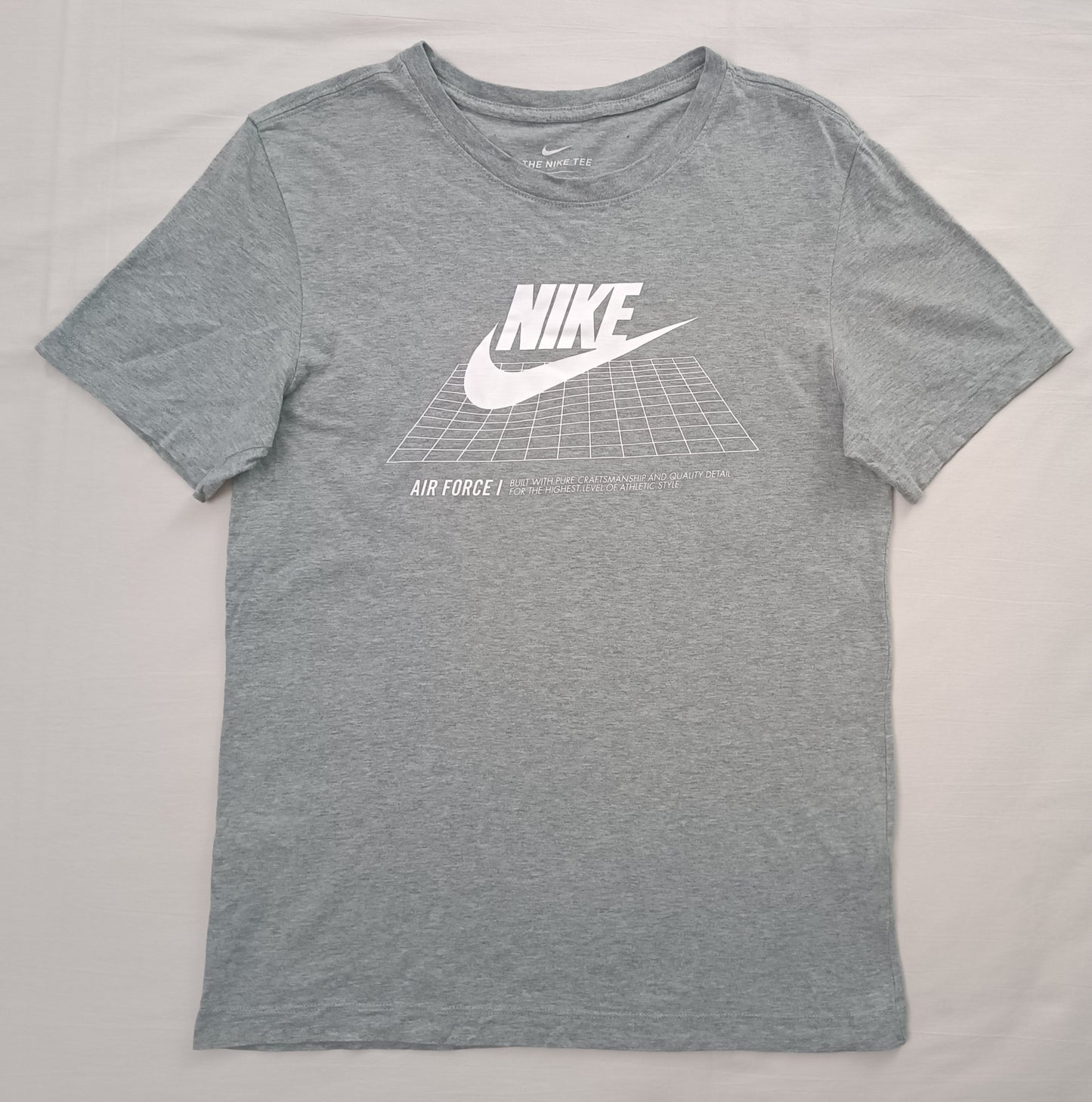 (S) Nike AIR Force Sportswear Tee тениска