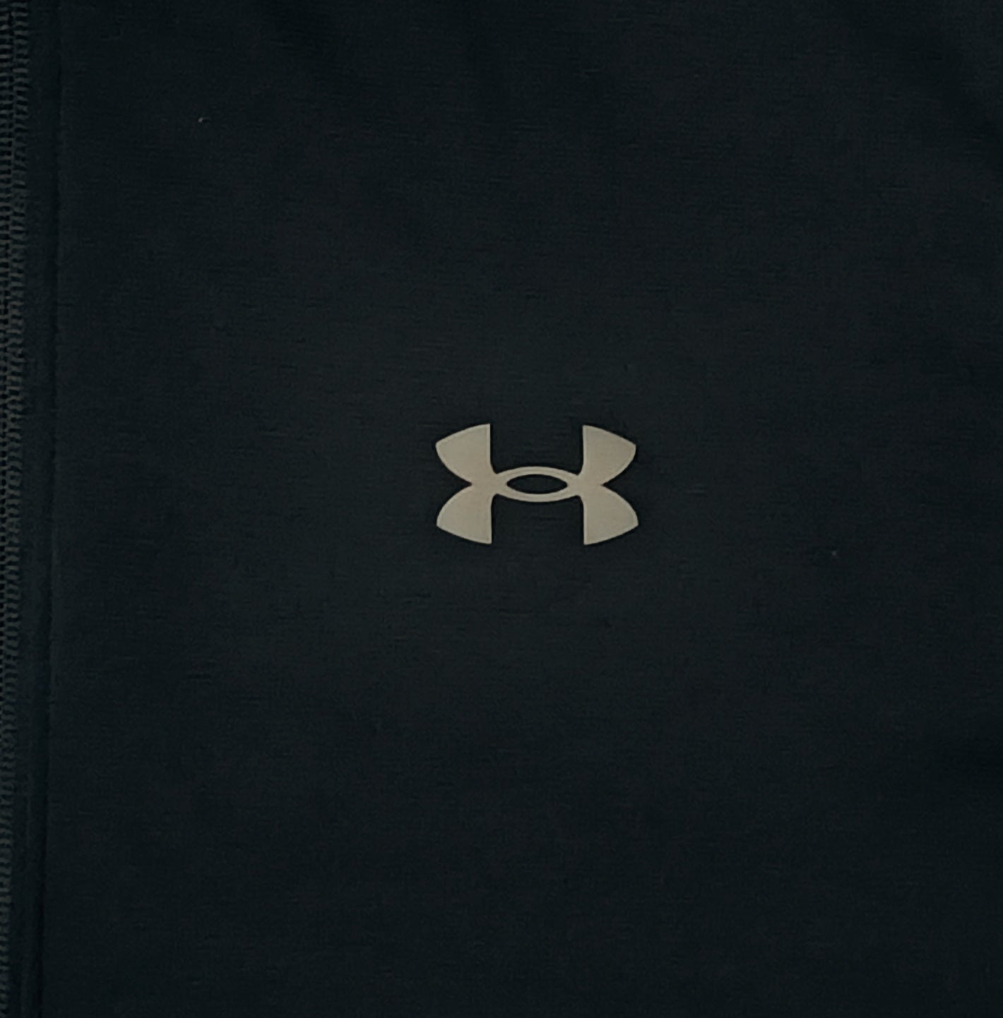 (M) Under Armour UA горнище