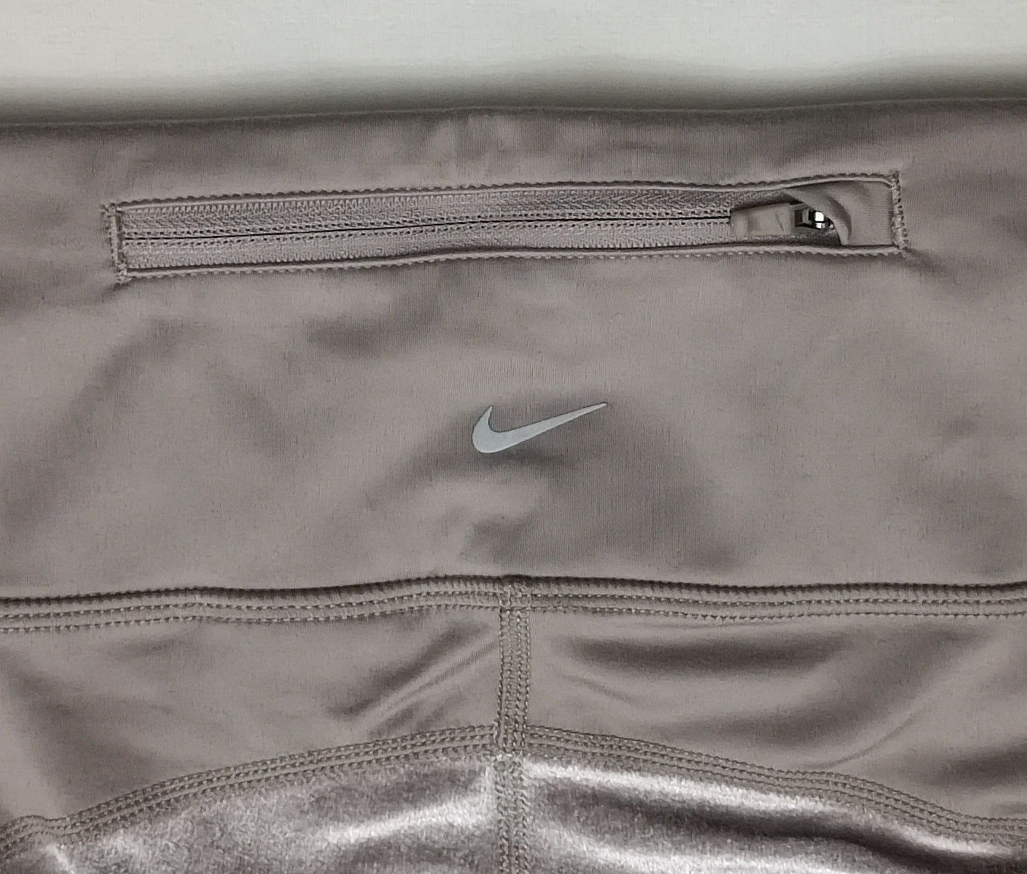(ДАМСКО) (L) Nike AIR DRI-FIT Fast Leggings клин