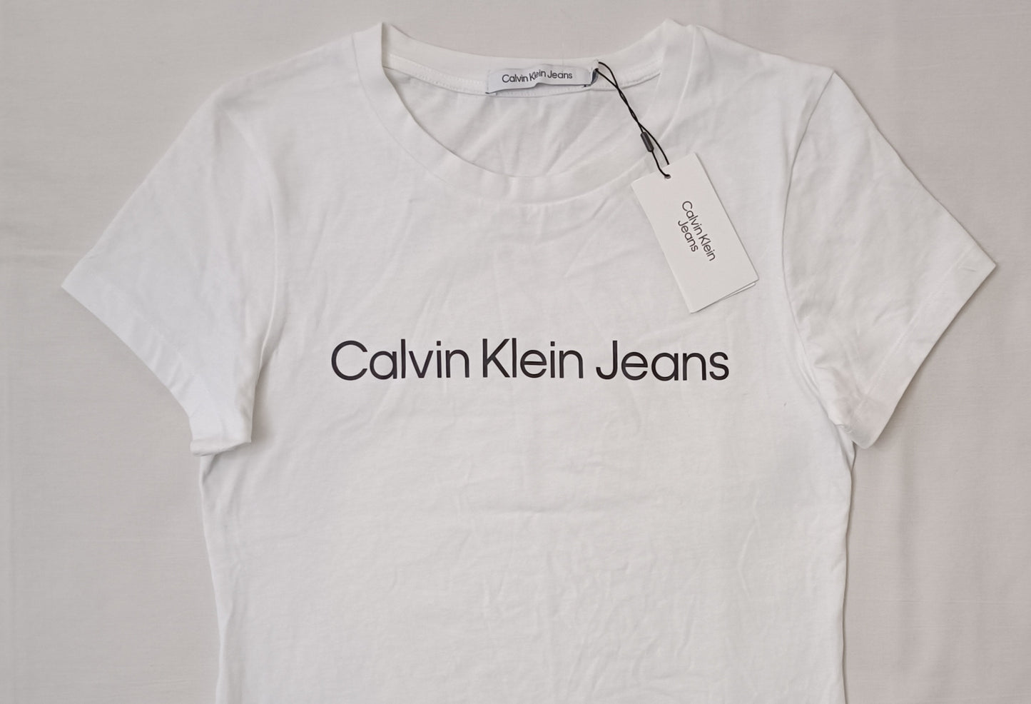 (ДАМСКО) (S) Calvin Klein Jeans T-Shirt тениска