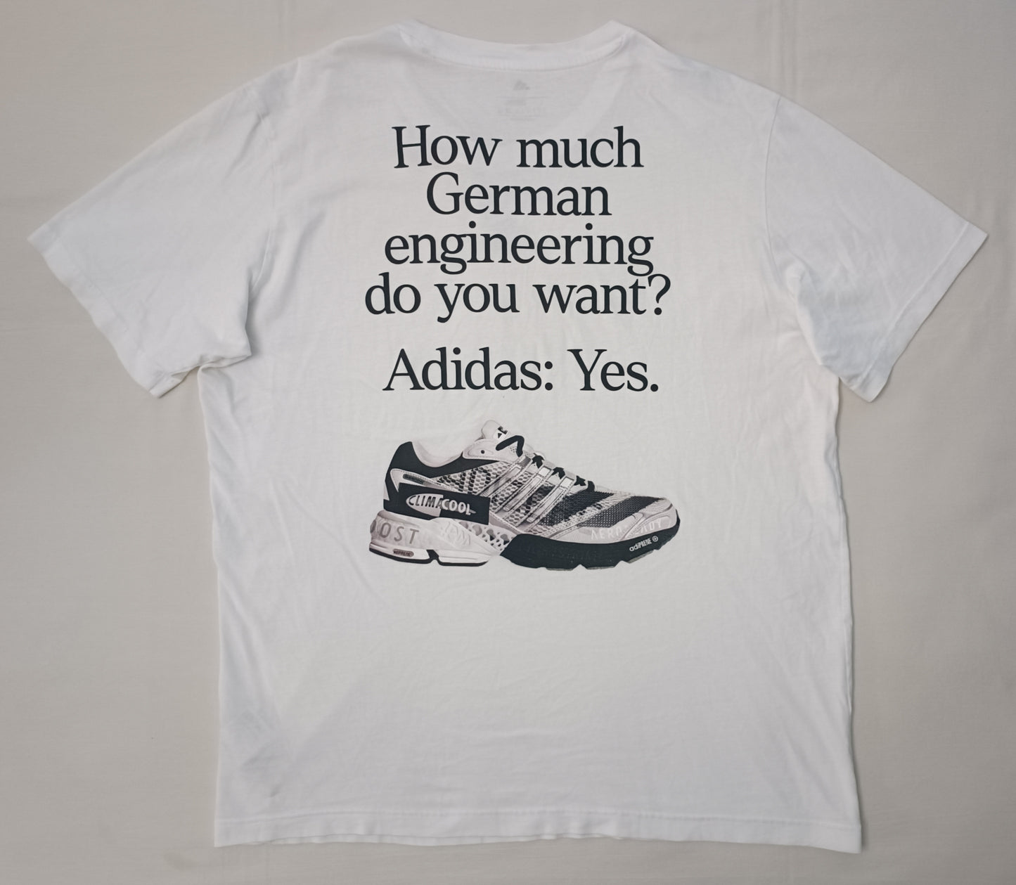 (L) Adidas German Engineering Graphic Tee тениска