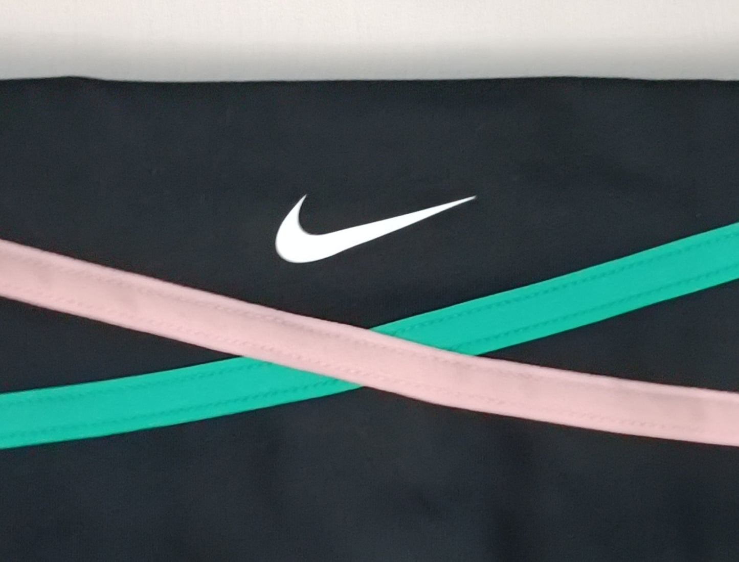 (ДАМСКО) (S) Nike DRI-FIT One Mid-Rise Leggings клин