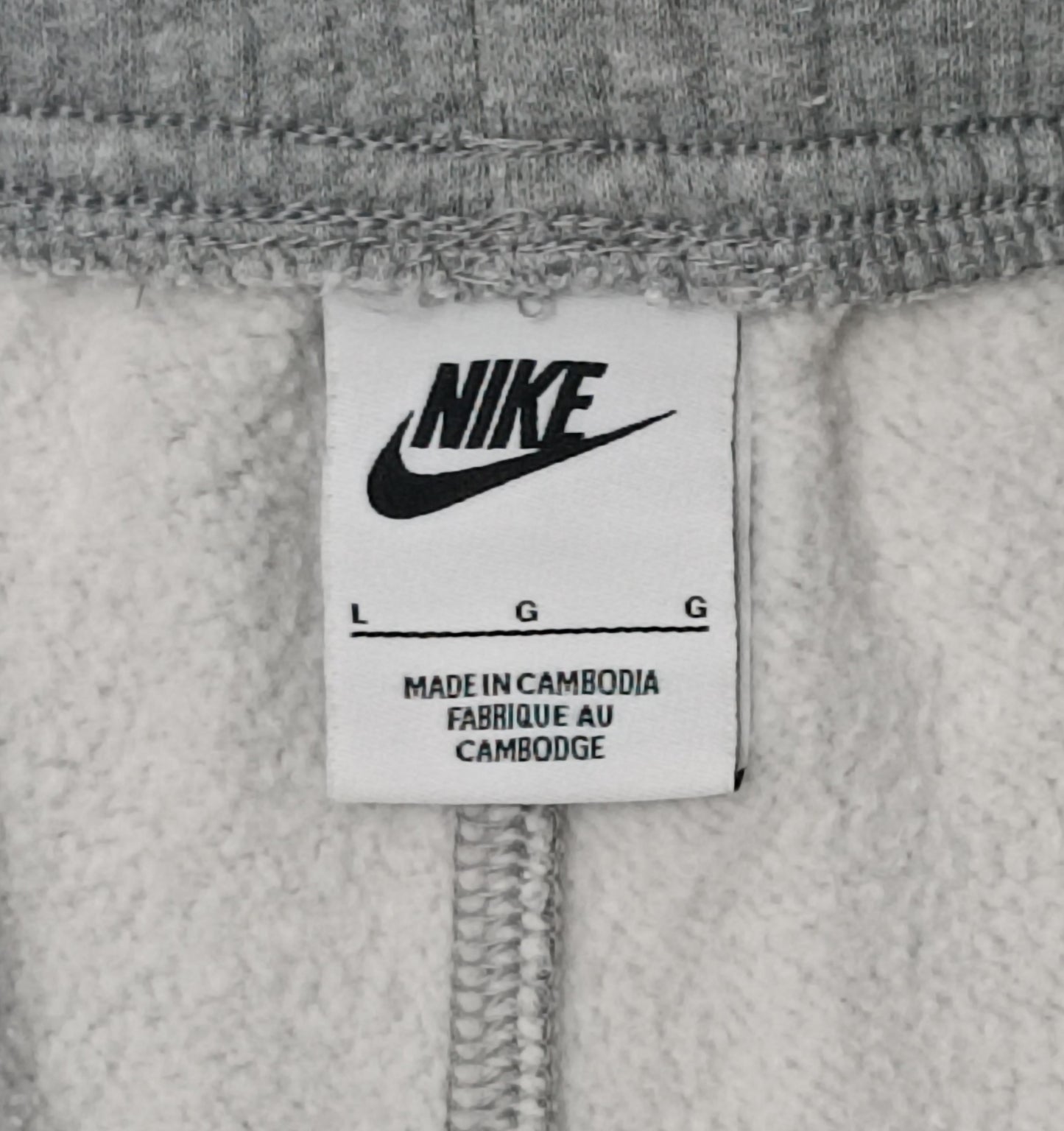 (L) Nike Sportswear Cargo Fleece Shorts шорти