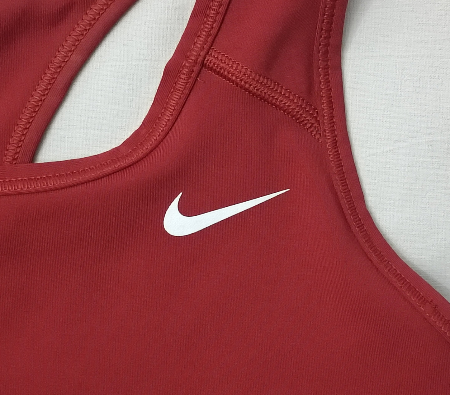 (ДАМСКО) (XS) Nike DRI-FIT Bra бюстие
