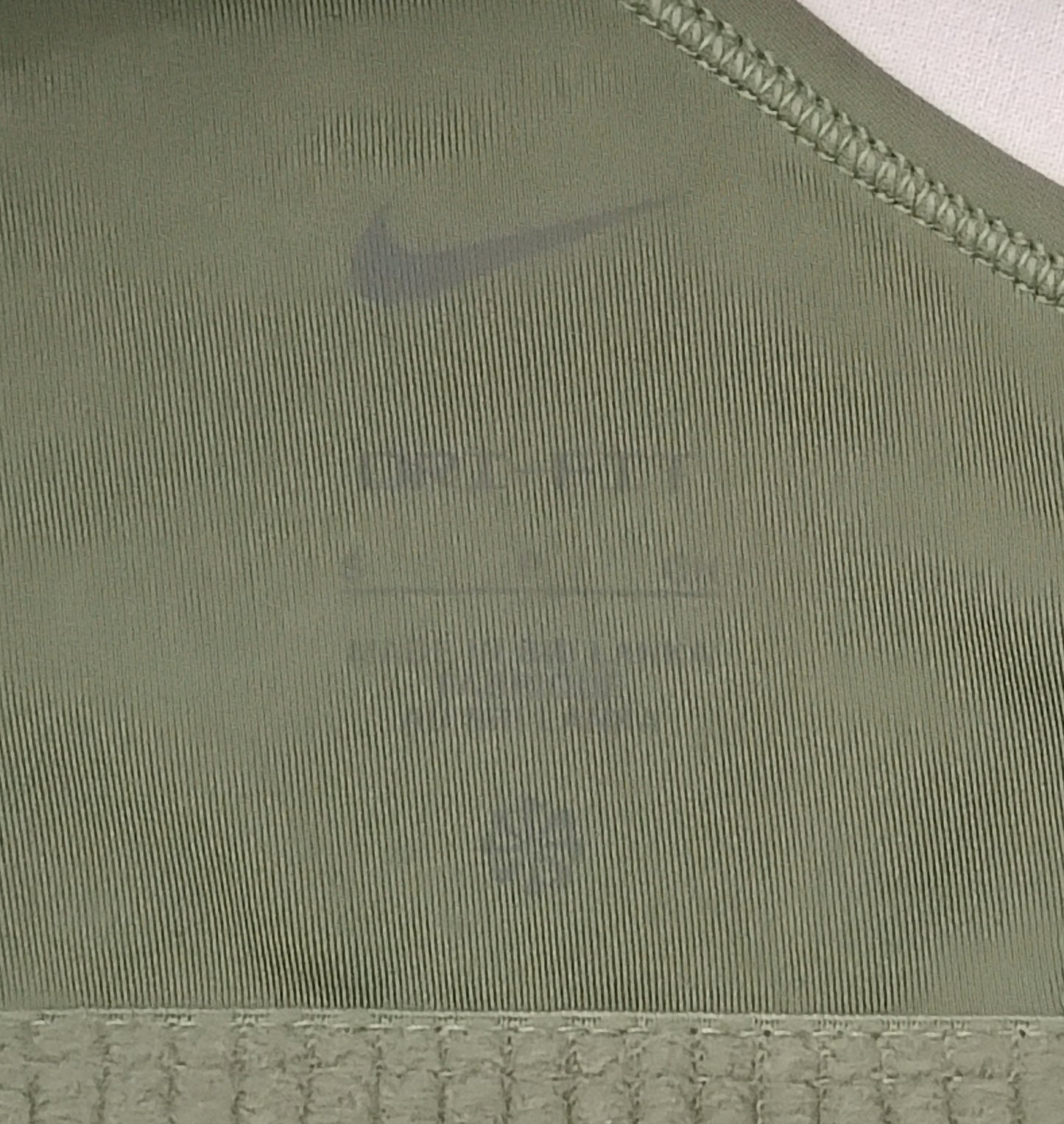 (ДАМСКО) (S) Nike DRI-FIT Bra бюстие