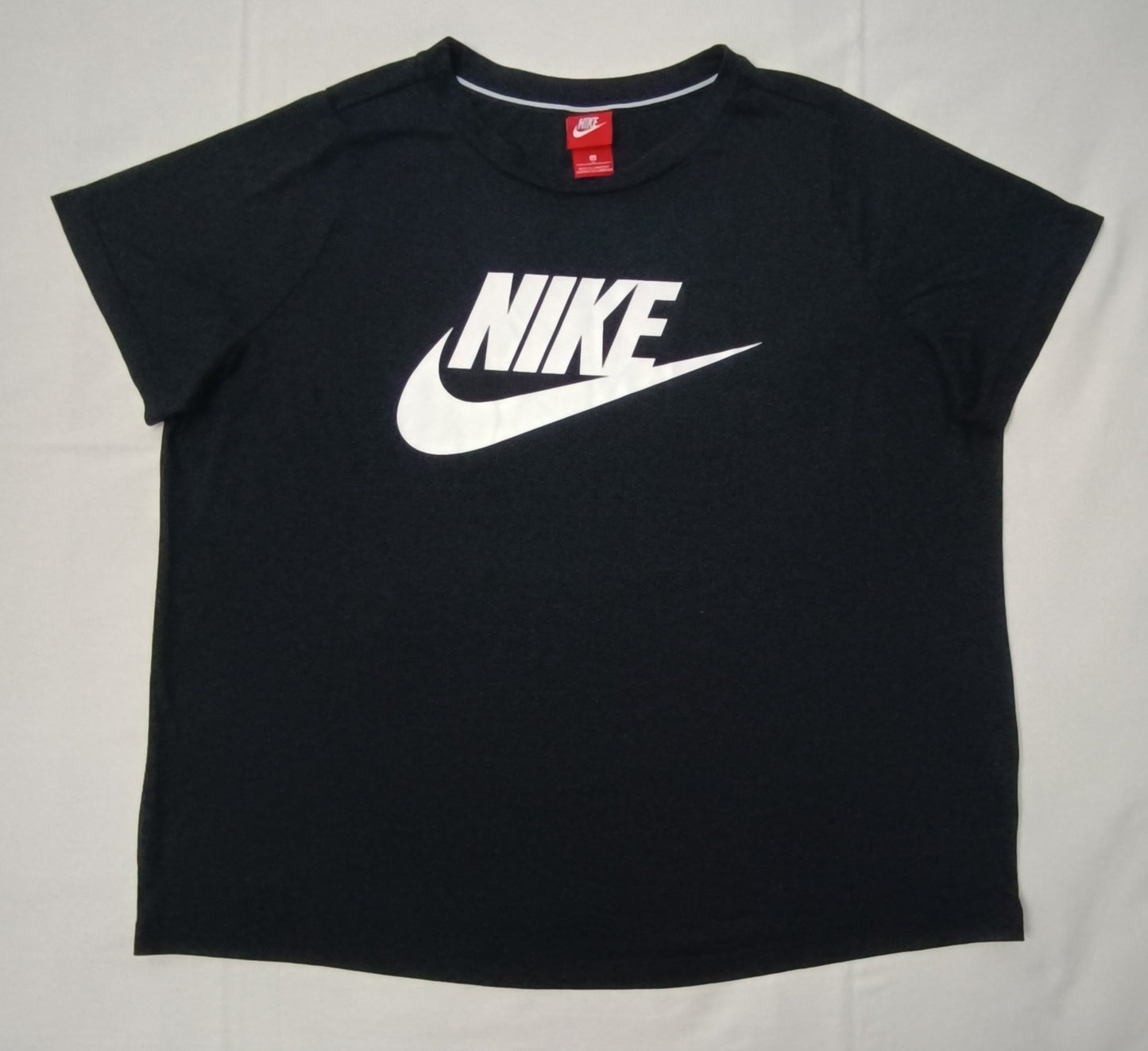 (ДАМСКО) (XL) Nike Sportswear Tee тениска