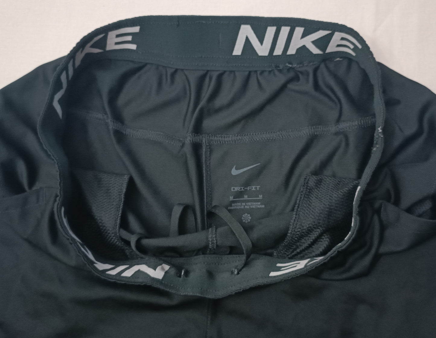 (M) Nike DRI-FIT Totality Knit Shorts шорти