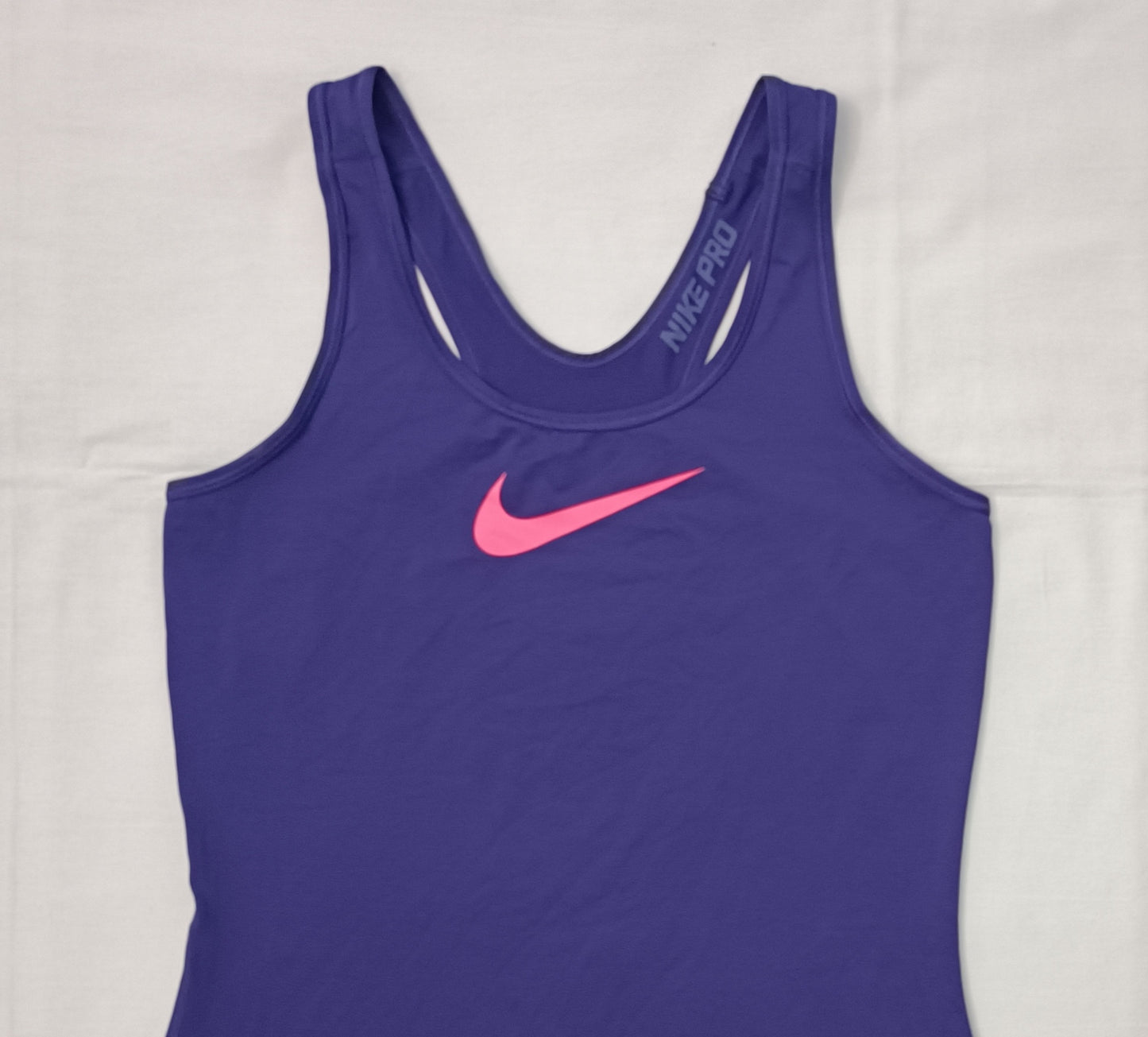 (ДАМСКО) (M) Nike PRO DRI-FIT Swoosh Tank Top потник