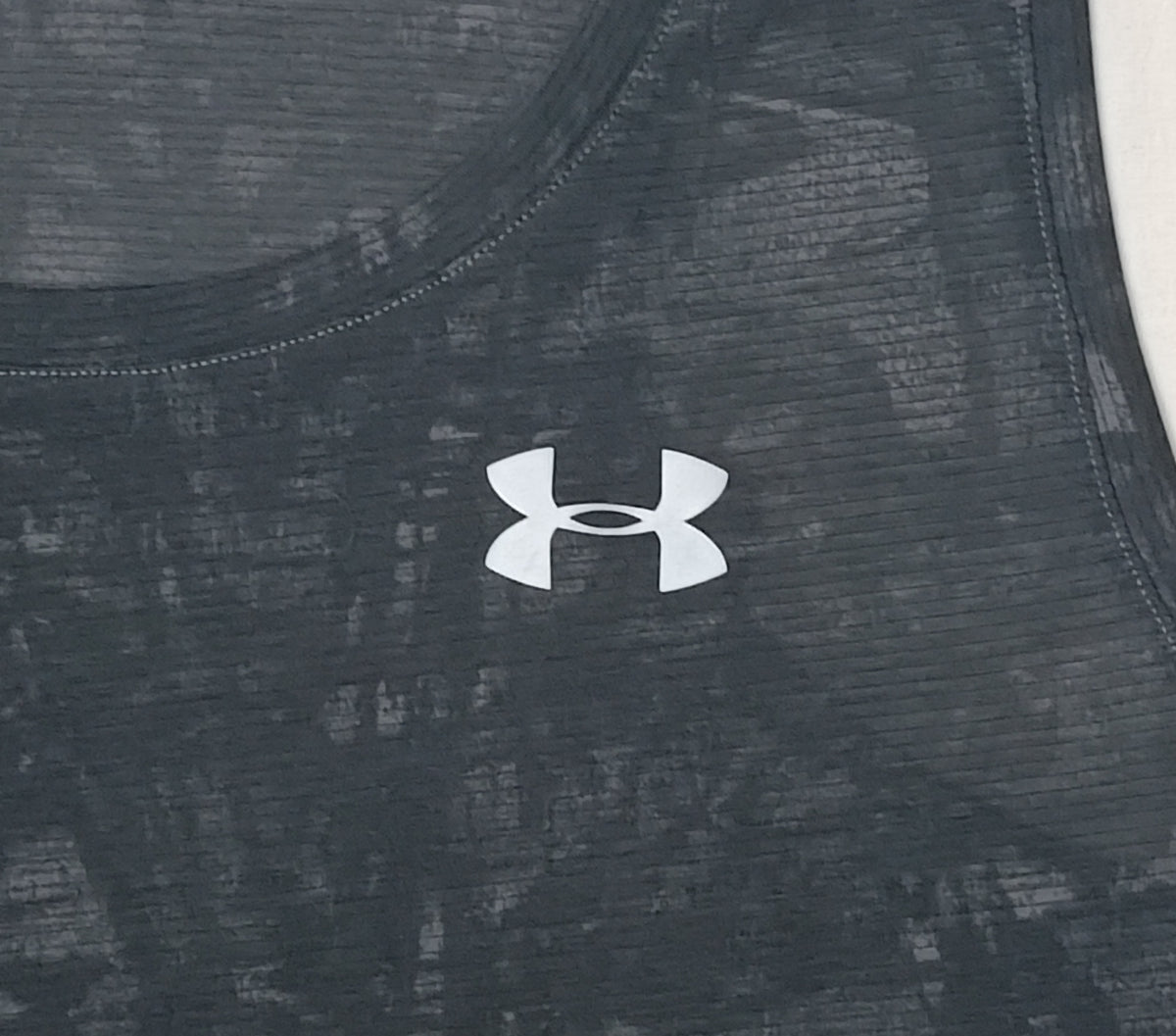 (L) Under Armour UA Tank Top потник
