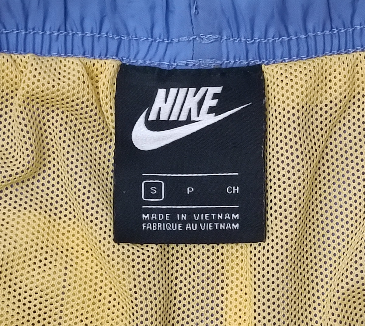 (ДАМСКО) (S) Nike Sportswear Icon Clash Shorts шорти