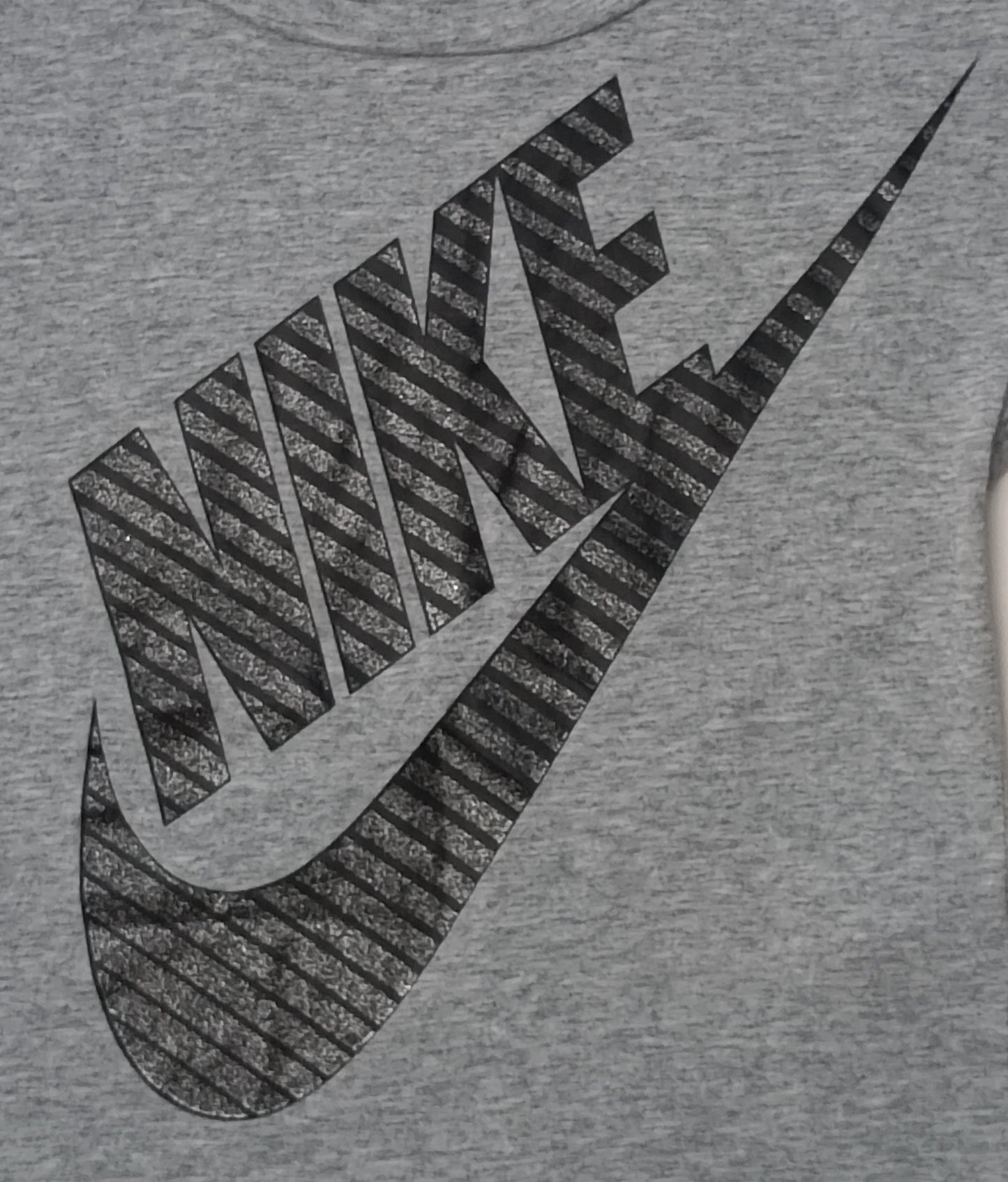 (ДЕТСКО) (Ръст 116-122см) Nike Sportswear Logo Tee тениска