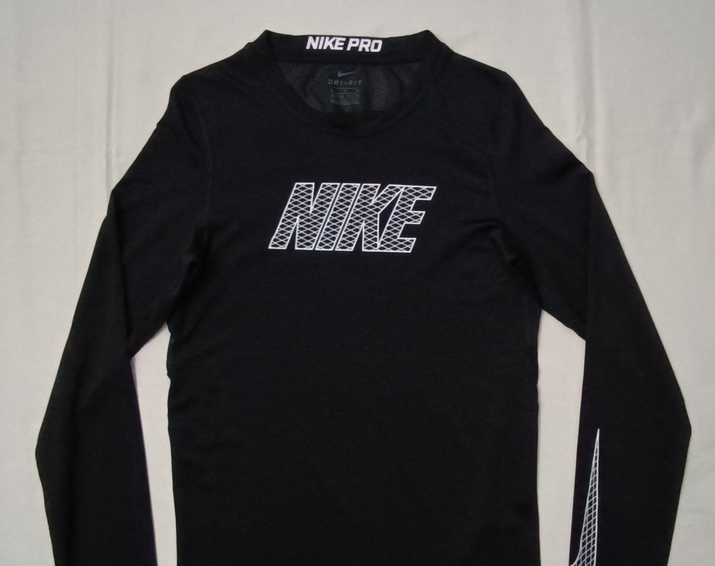 (ДЕТСКО) (Ръст 158-170см) Nike PRO DRI-FIT Long Sleeve Top тениска