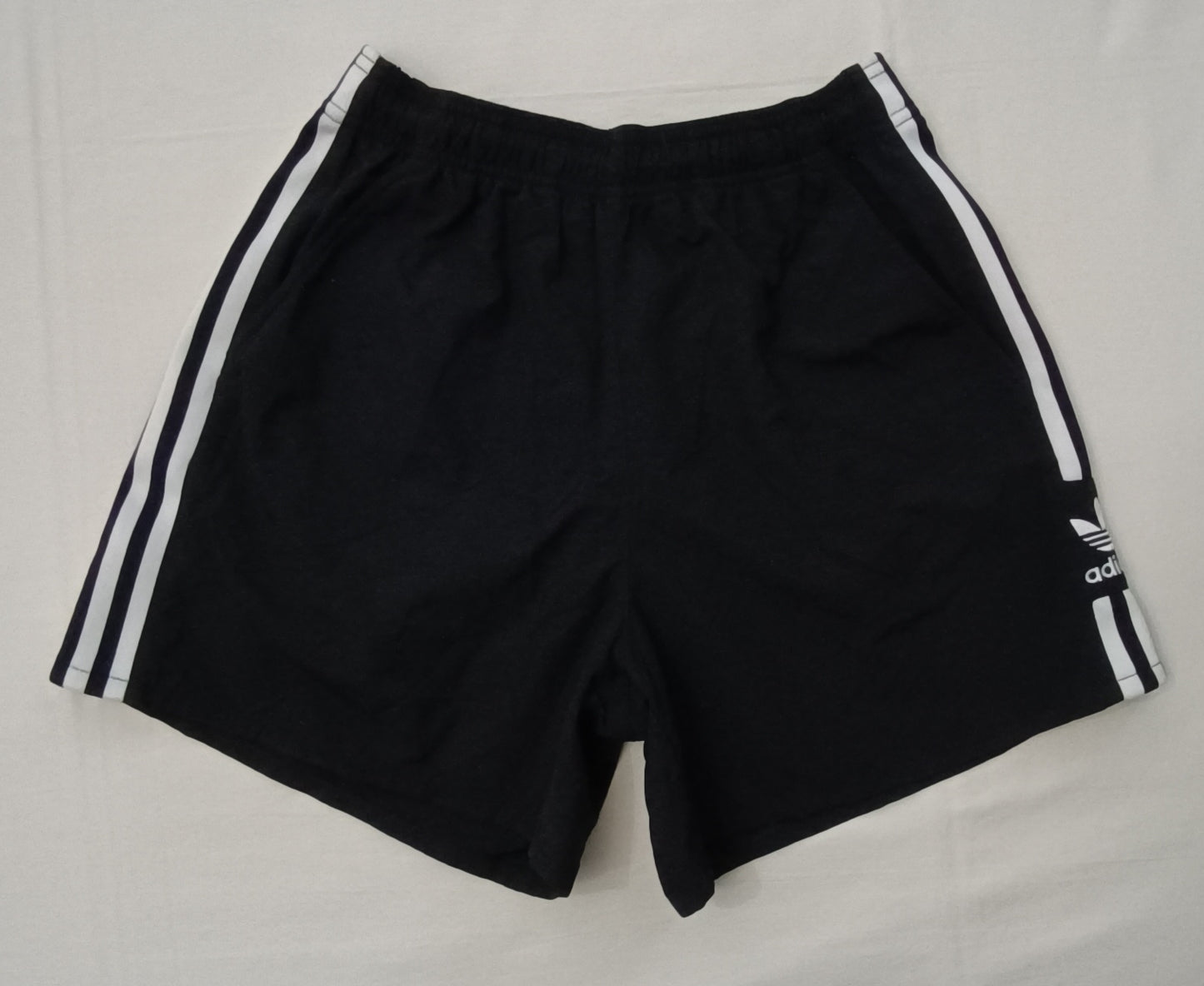 (ДАМСКО) (S) Adidas Originals Trefoil Woven Shorts шорти