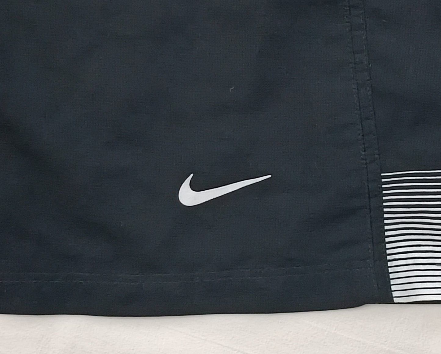 (M) Nike DRI-FIT Shorts шорти