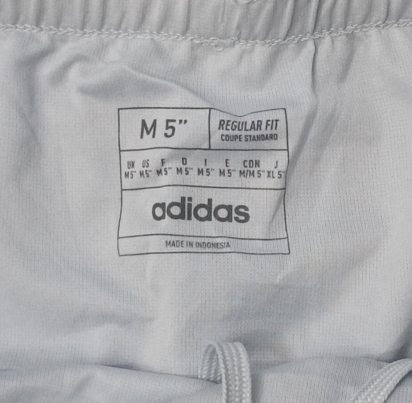 (ДАМСКО) (M) Adidas Shorts шорти