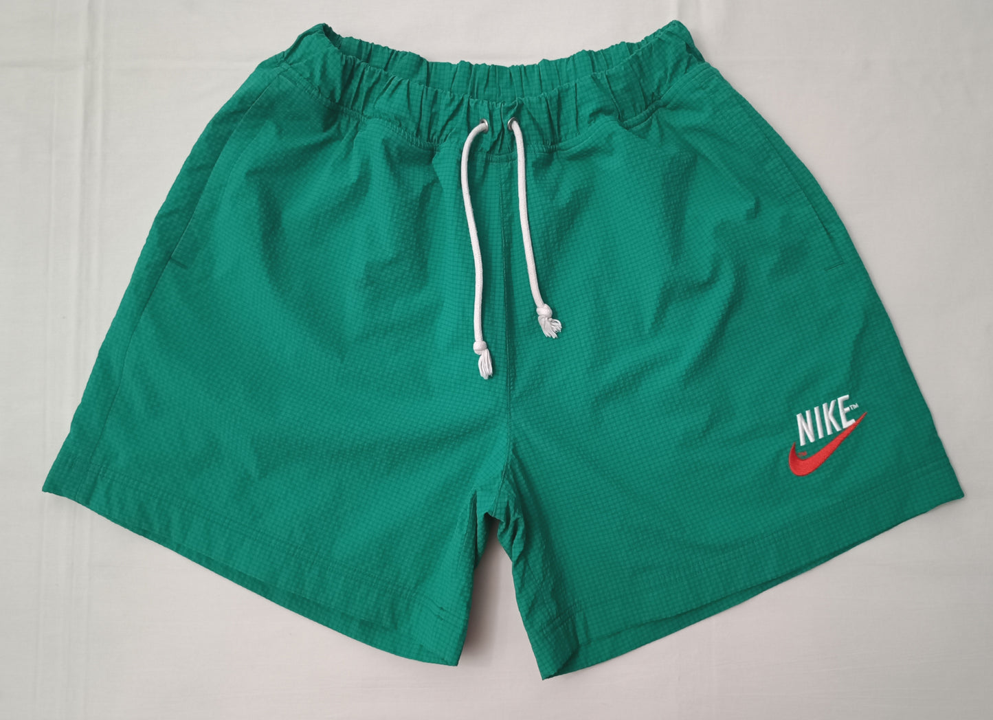(S) Nike Trend Lined Woven Shorts шорти