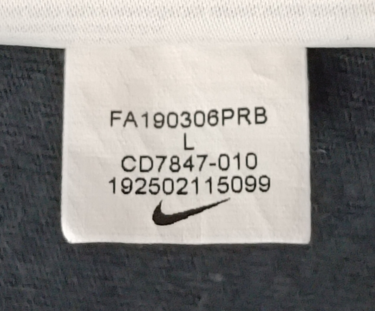 (L) Nike Sportswear Just Do It T-Shirt тениска