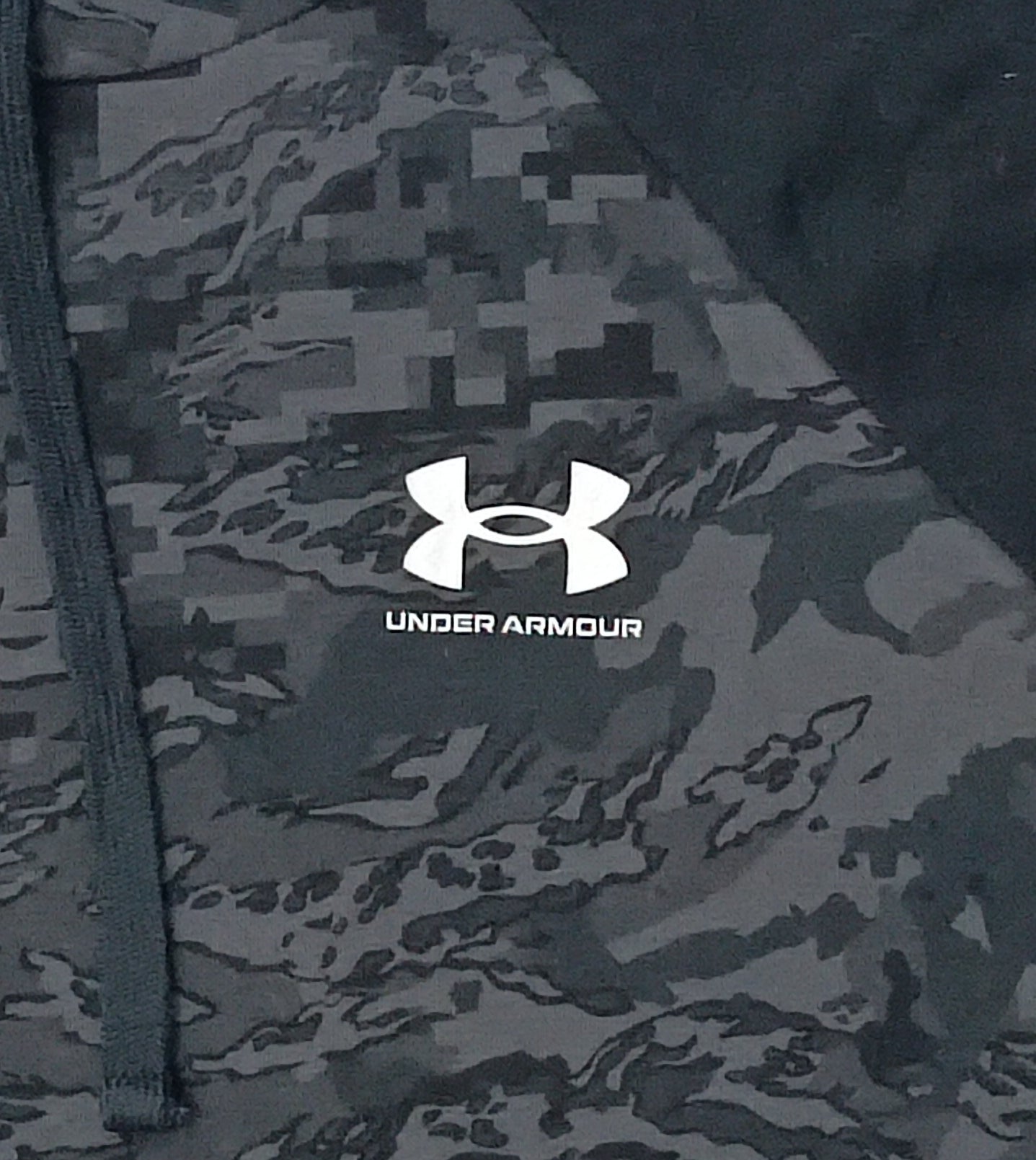 (L) Under Armour UA Camouflage Hoodie Sweatshirt горнище