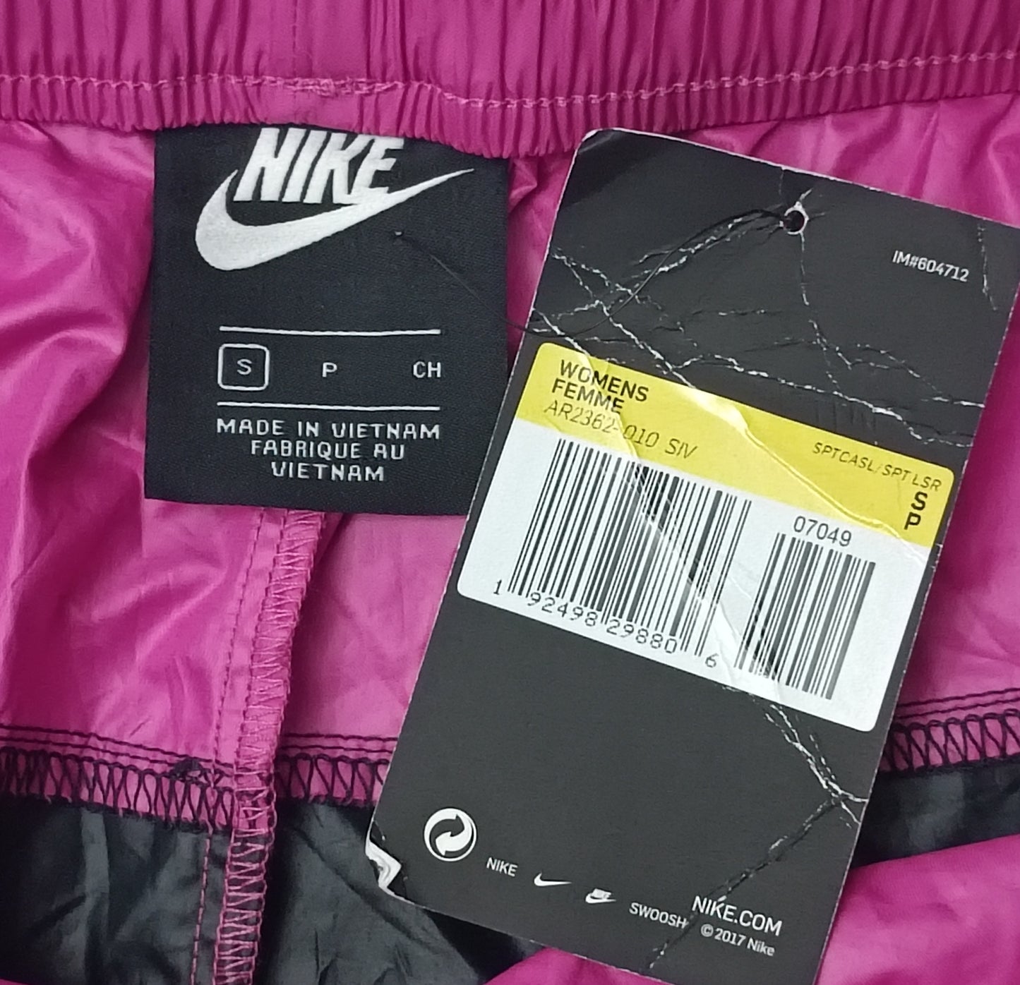(ДАМСКО) (S) Nike Heritage Shorts шорти