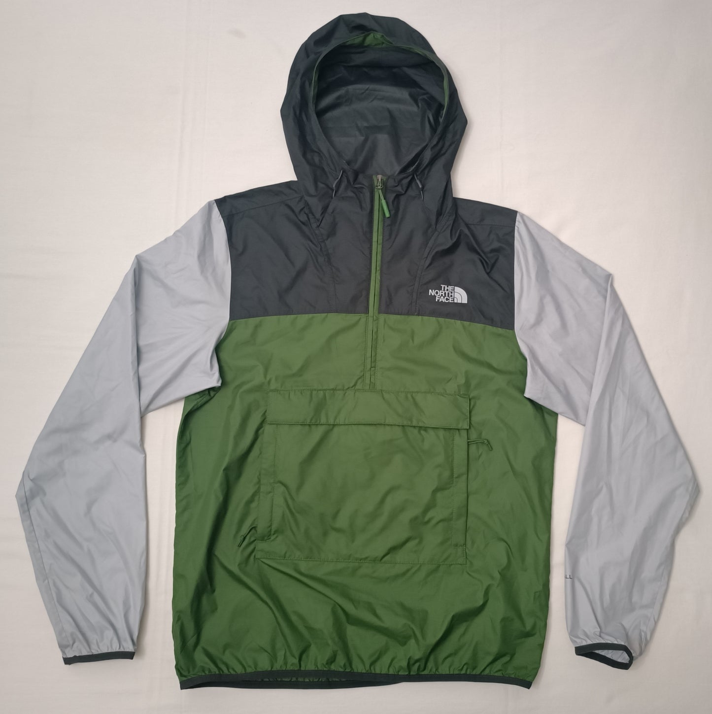 (S) The North Face Windwall Jacket яке