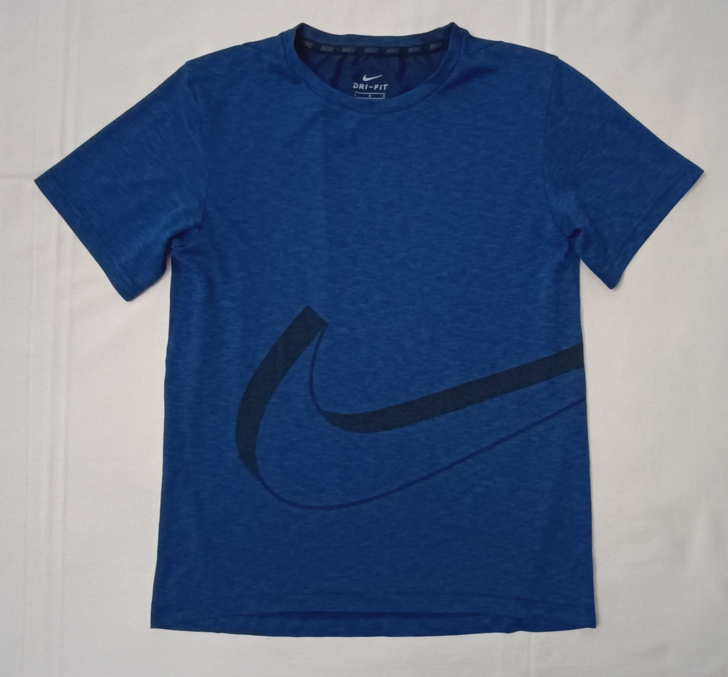 (ДЕТСКО) (Ръст 147-158см) Nike DRI-FIT Swoosh Tee тениска