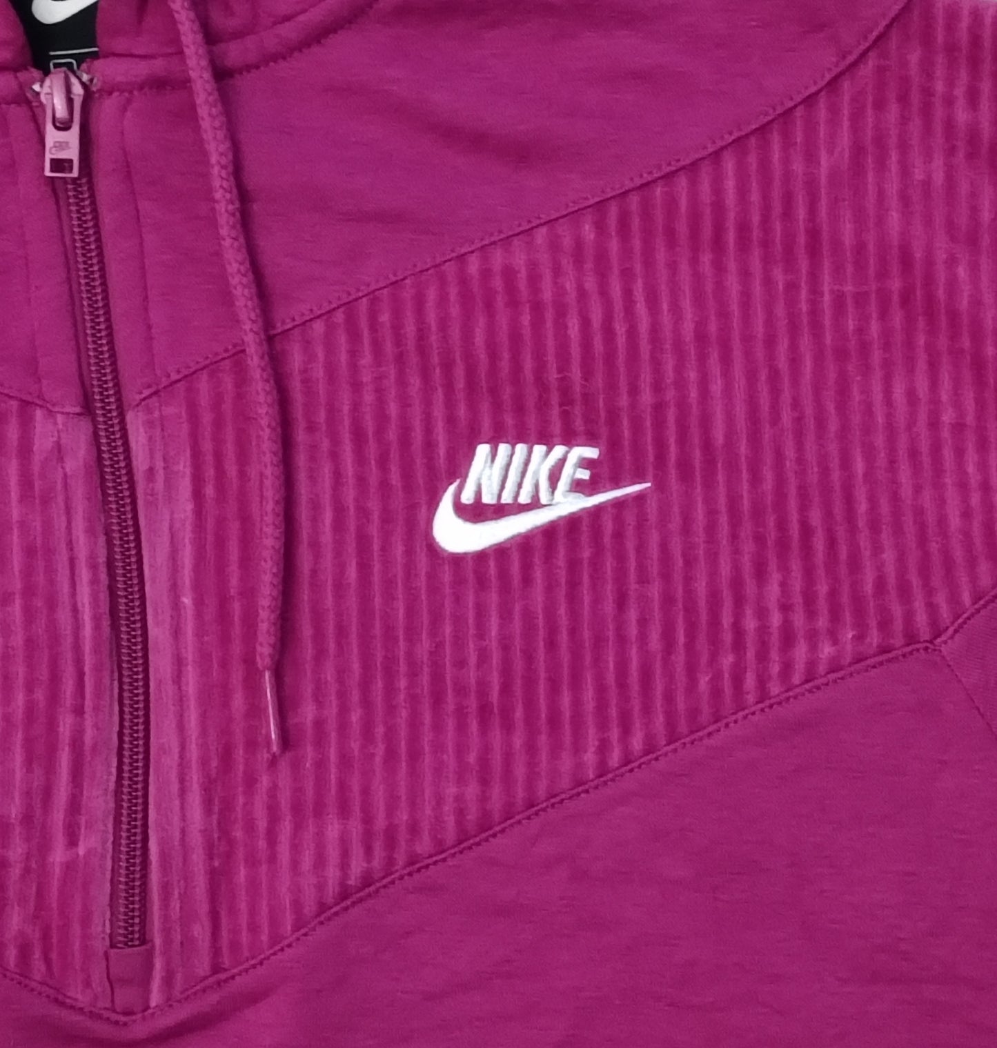 (ДАМСКО) (S) Nike Sportswear Hoodie горнище