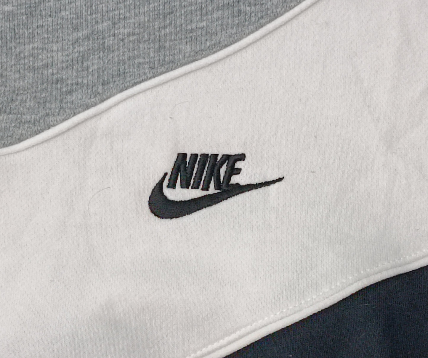 (ДАМСКО) (M) Nike Sportswear Sweatshirt горнище