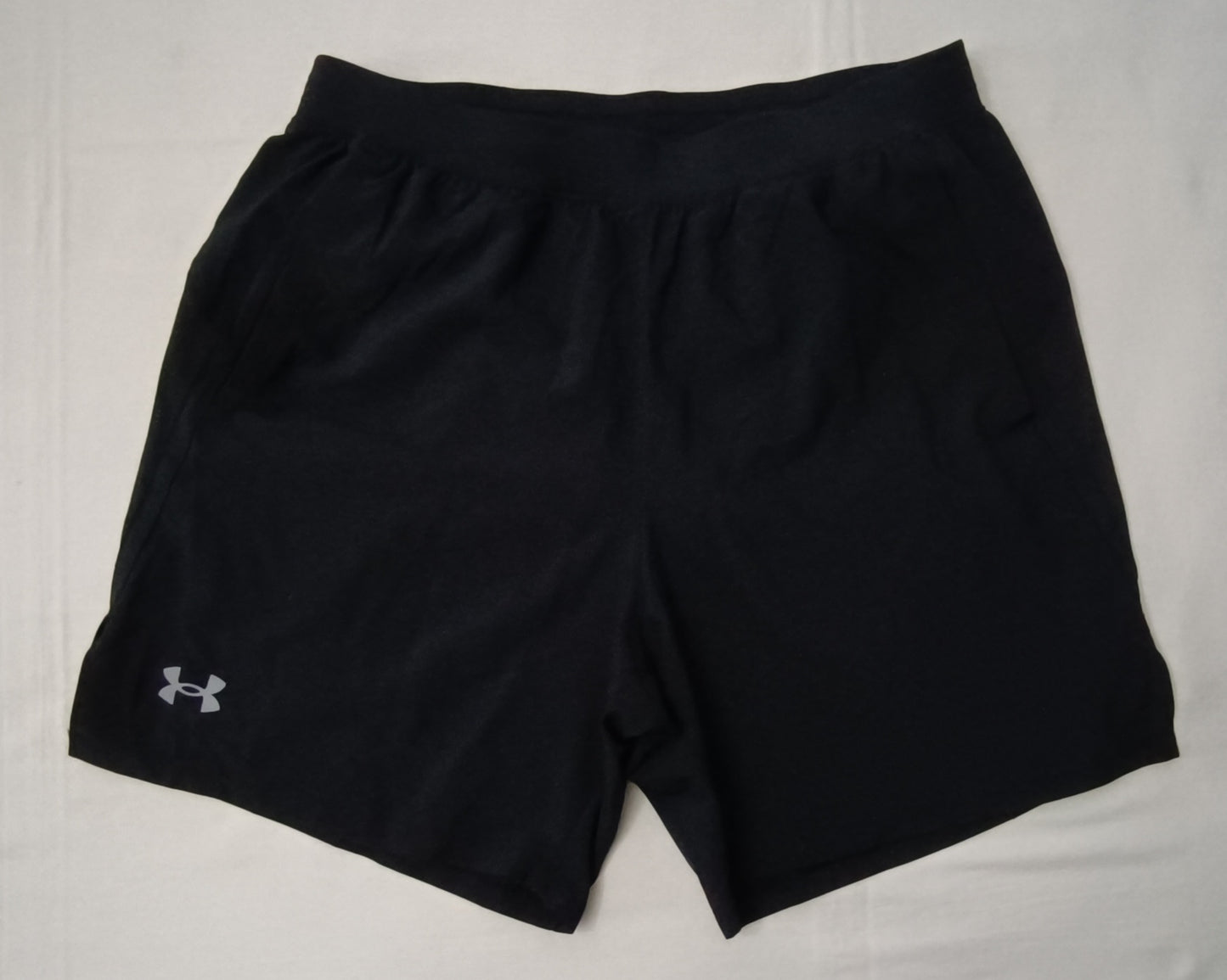 (L) Under Armour UA Launch Shorts шорти