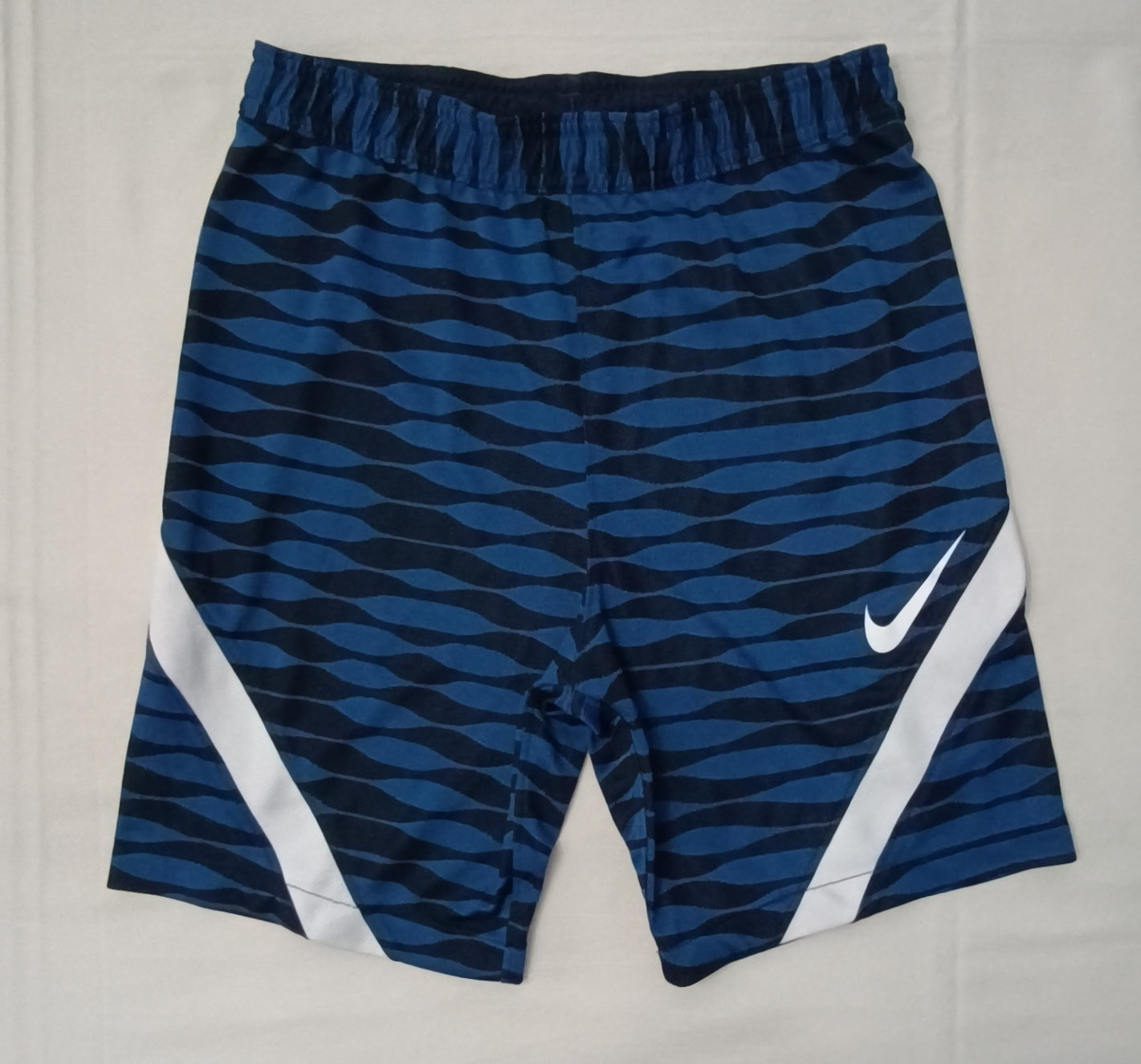 (ДЕТСКО) (Ръст 147-158см) Nike DRI-FIT Shorts шорти