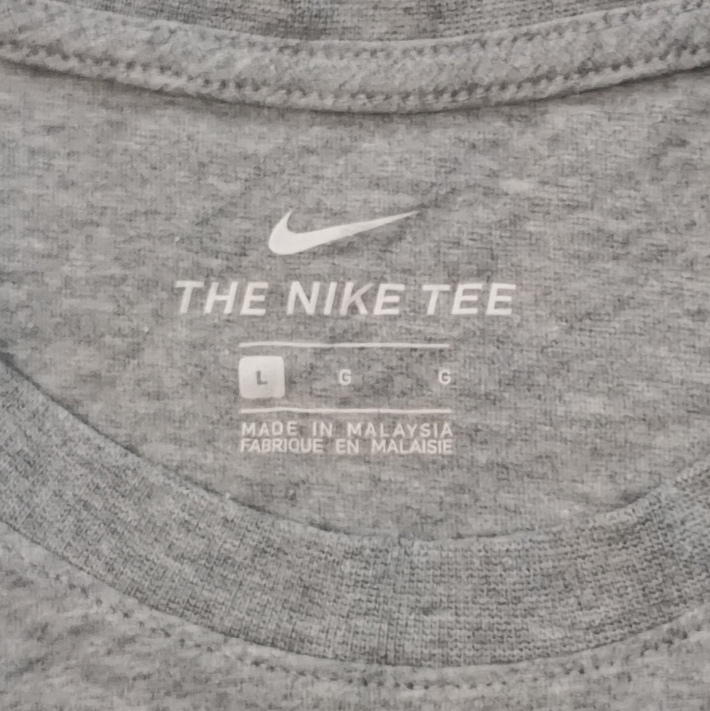 (L) Nike Sportswear Tee тениска