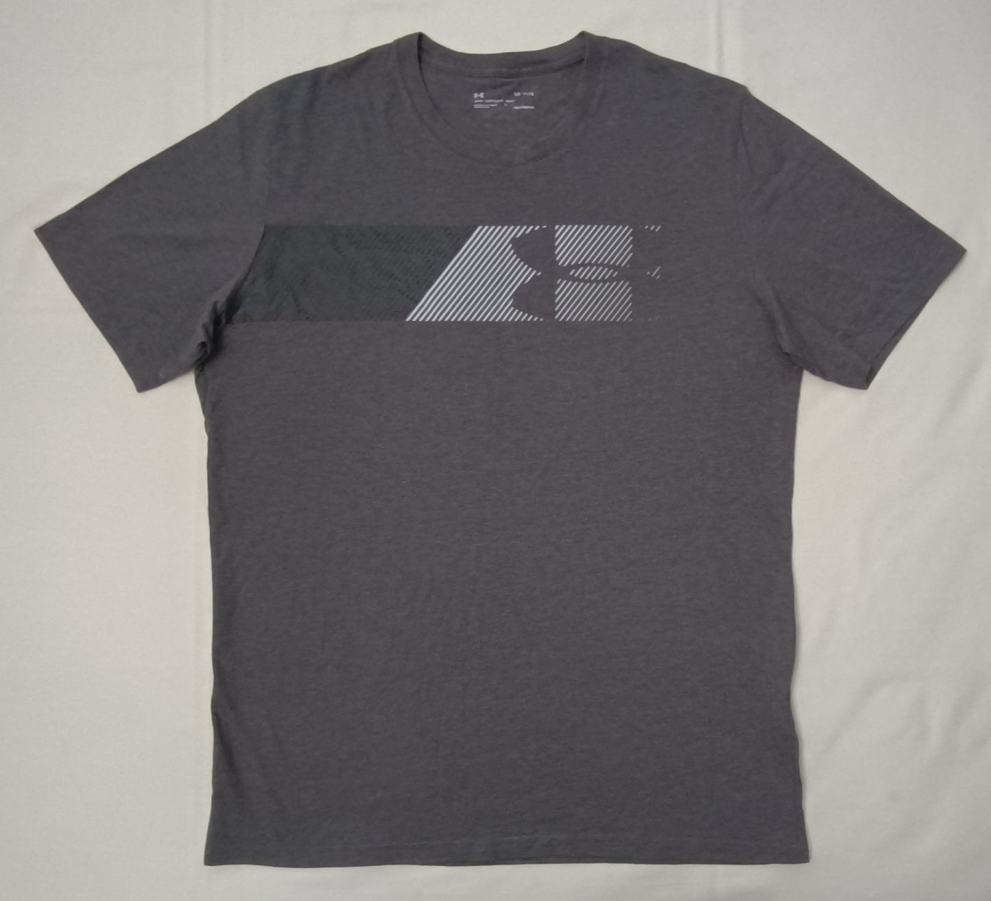 (L) Under Armour UA Shirt тениска