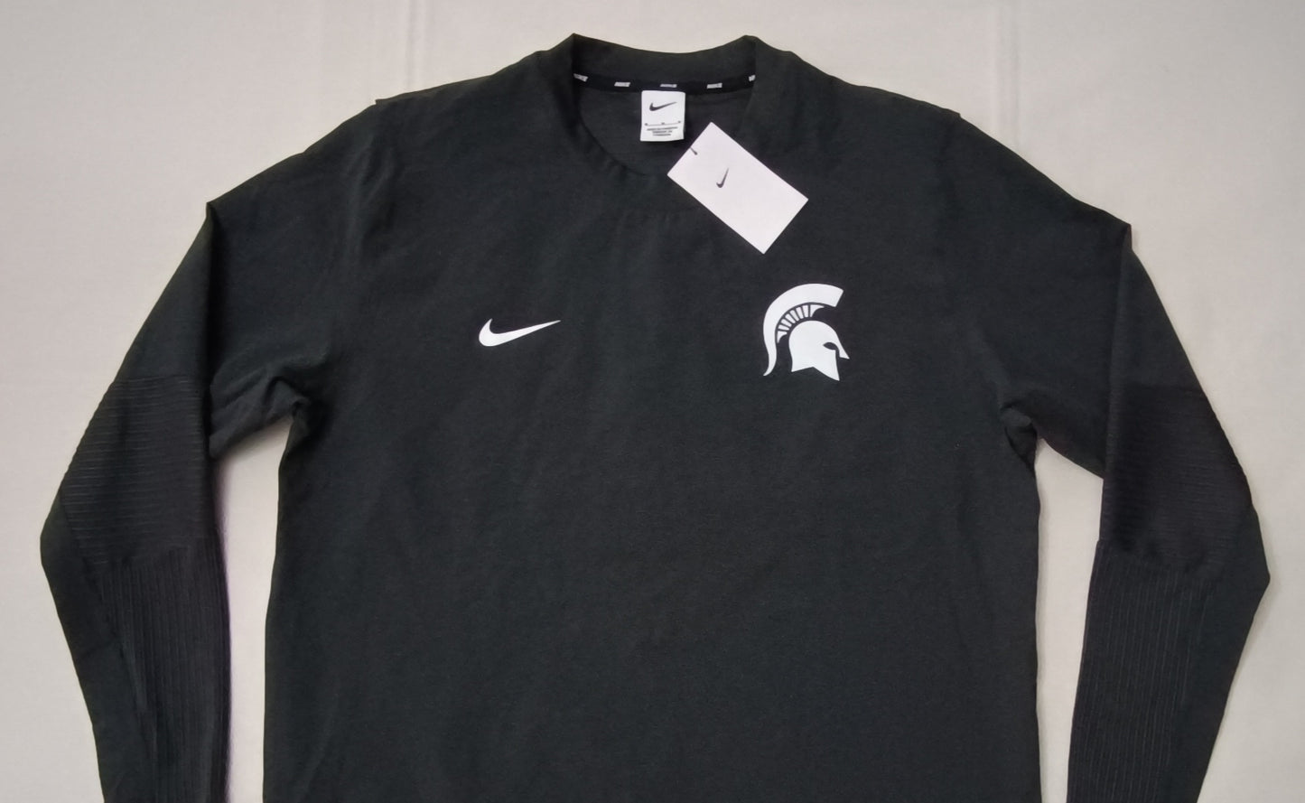 (M) Nike DRI-FIT Lightweight Sweatshirt горнище