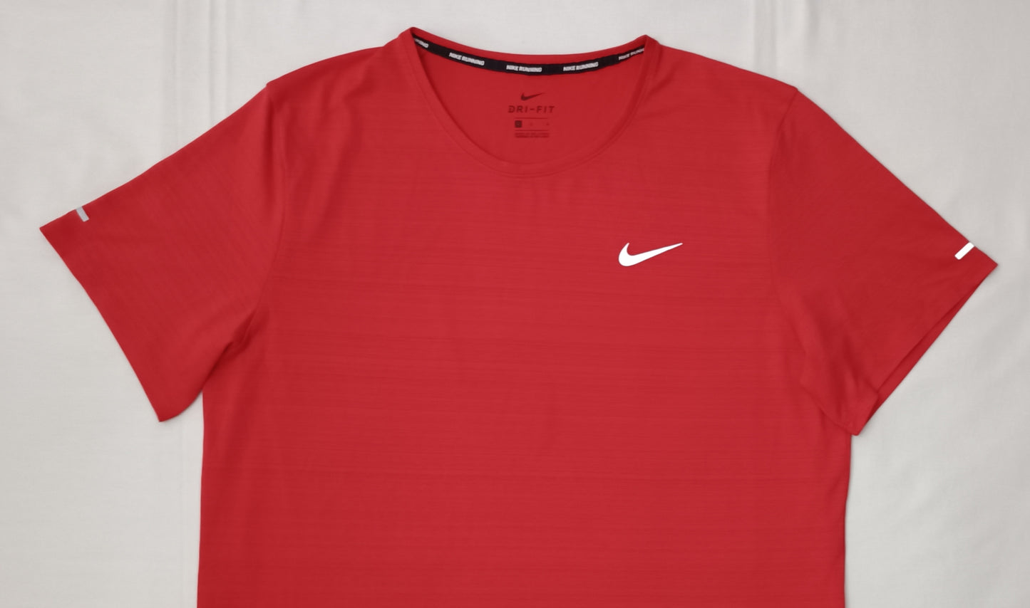 (L) Nike DRI-FIT тениска