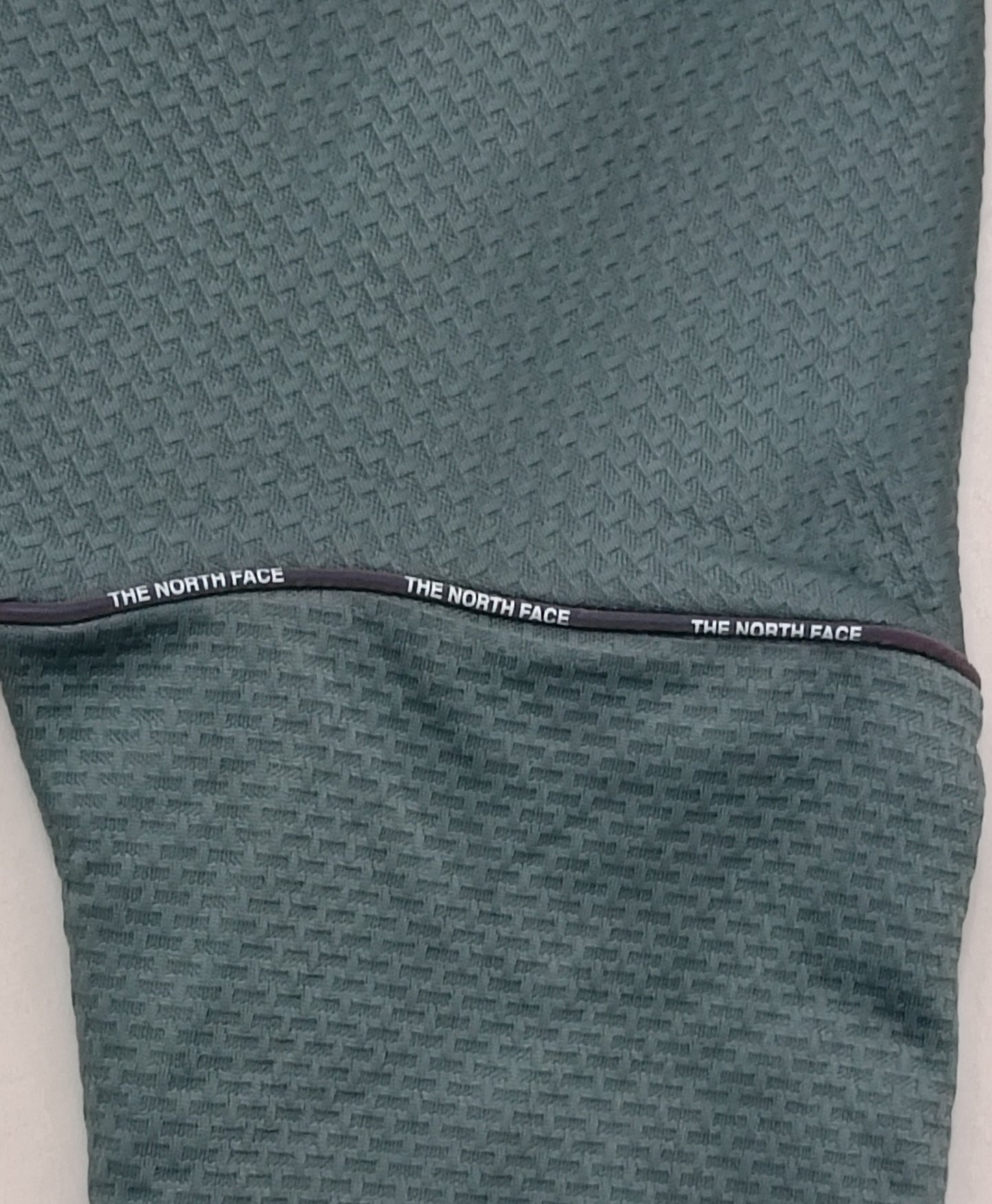 (ДАМСКО) (S) The North Face Sweatshirt горнище