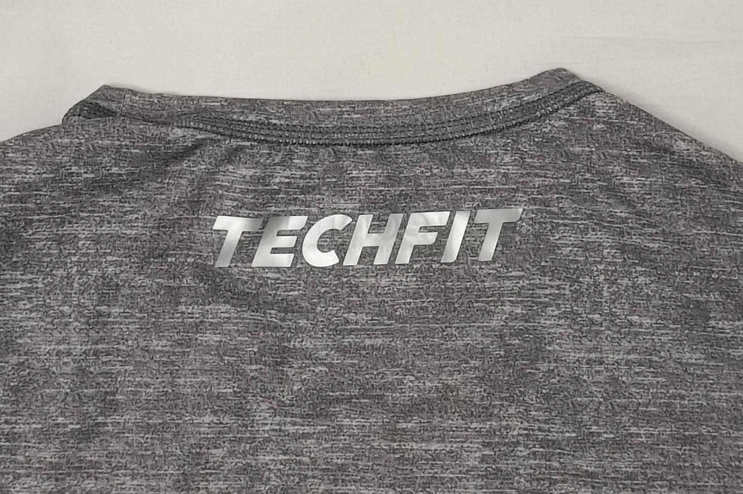 (M) Adidas Techfit Compression тениска