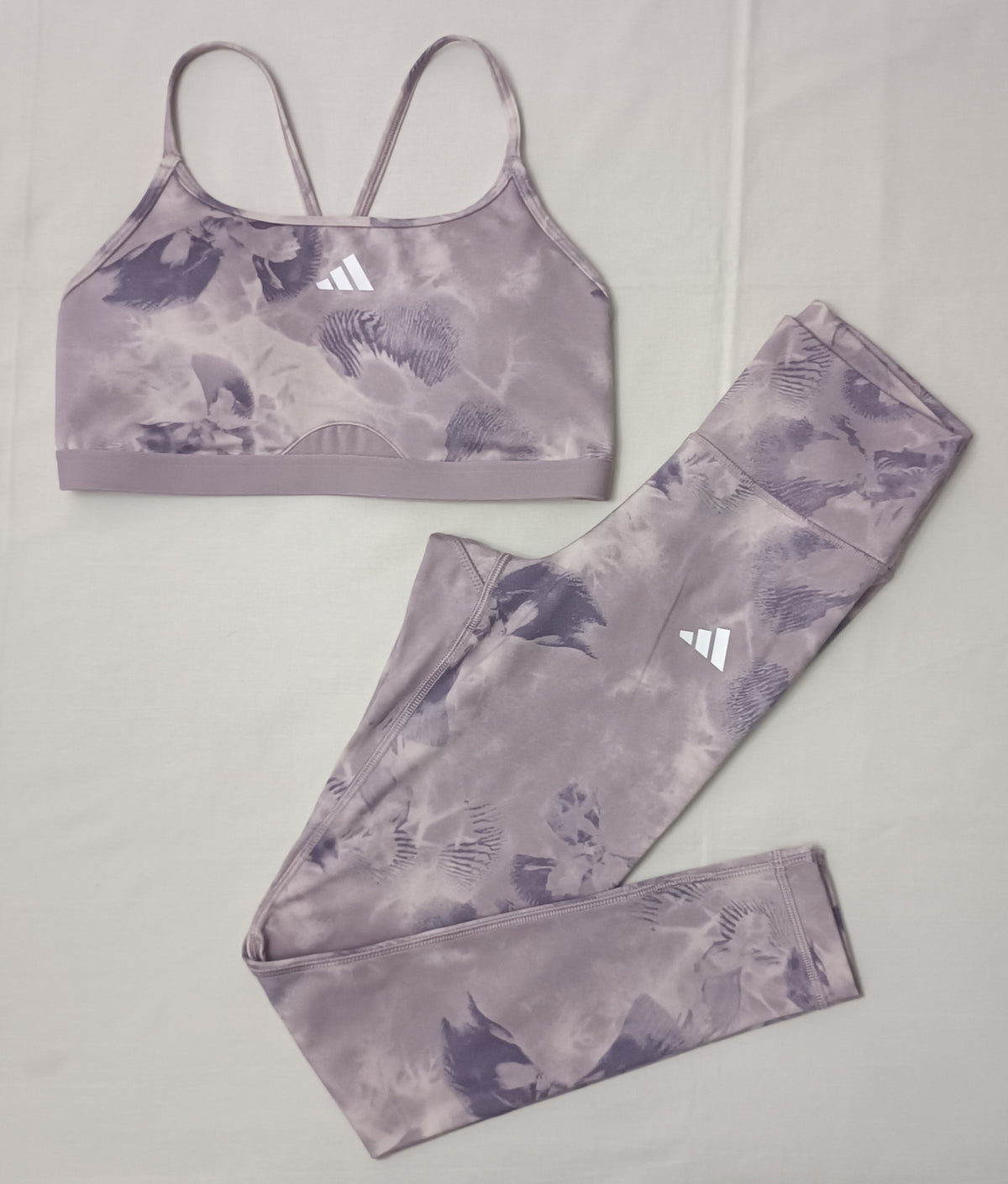 (ДАМСКО) (S/M) Adidas Performance Tracksuit екип (бюстиеи клин)