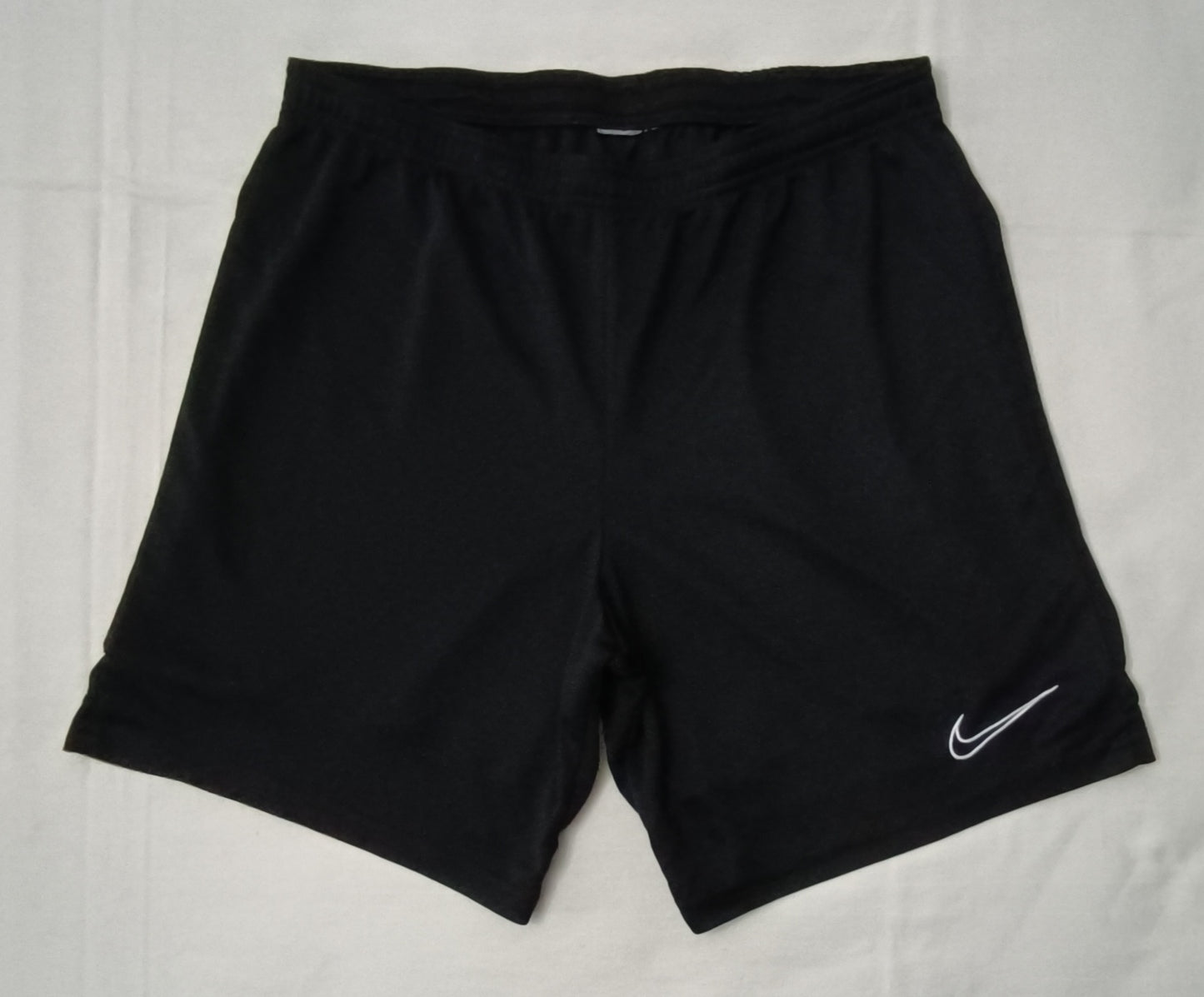 (M) Nike DRI-FIT Shorts шорти