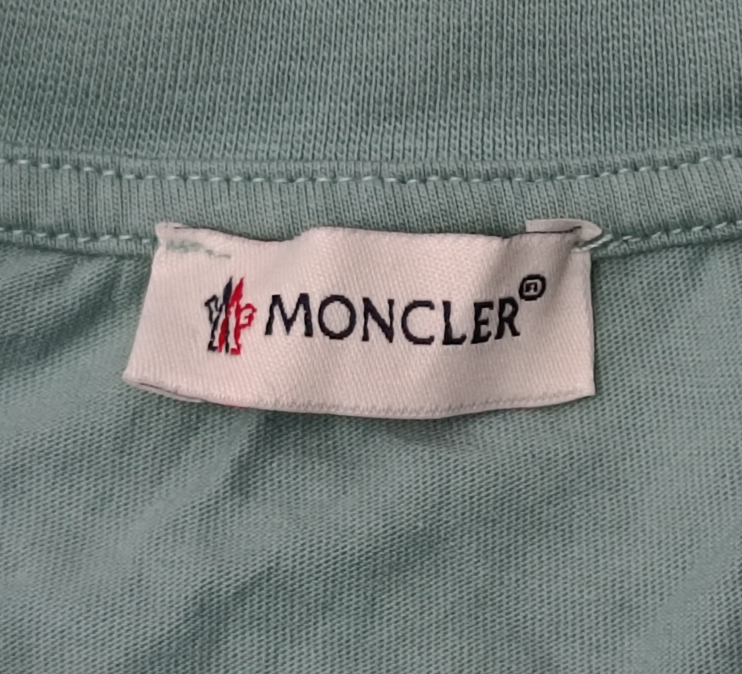 (L) Moncler T-Shirt тениска