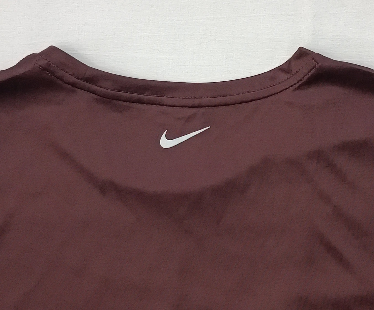 (ДАМСКО) (M) Nike DRI-FIT Swoosh Tee тениска