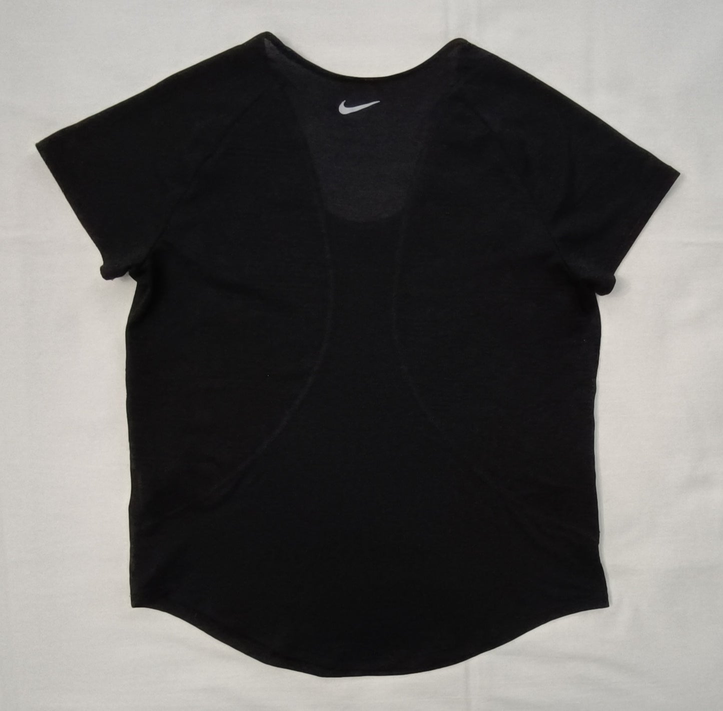 (ДАМСКО) (S) Nike DRI-FIT Tee тениска