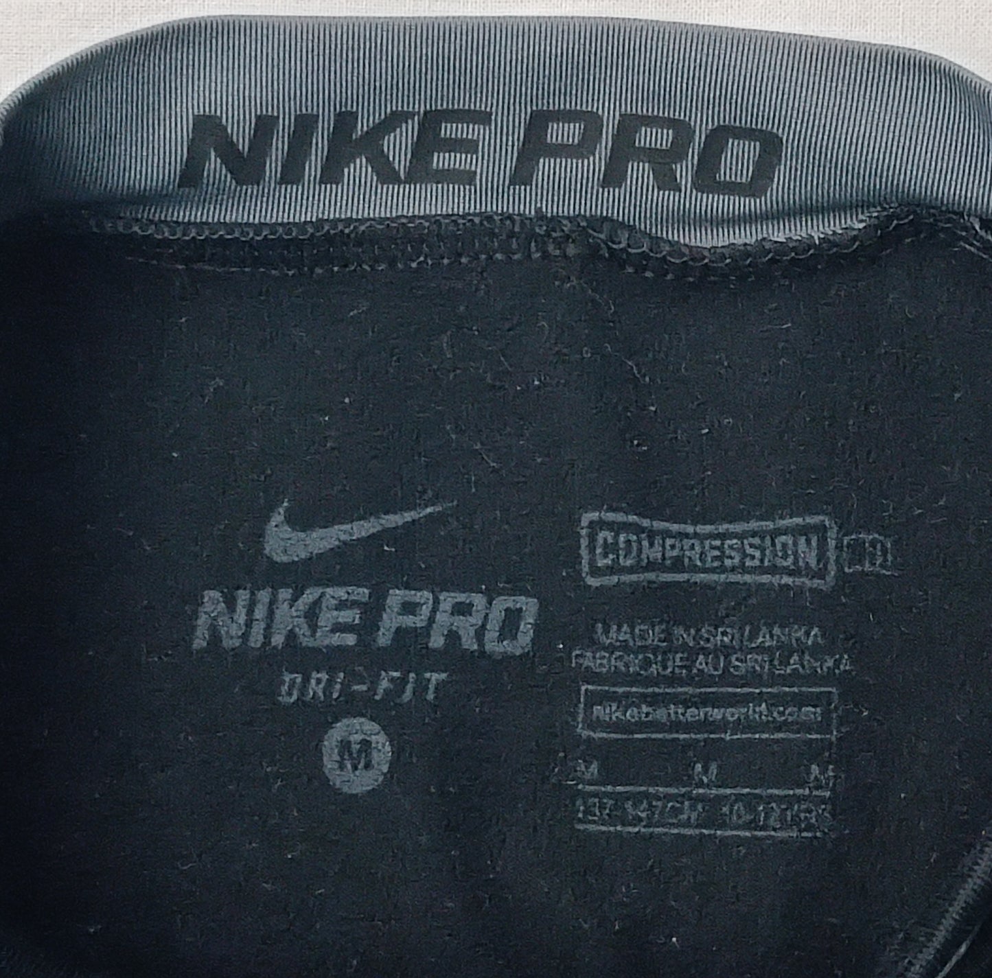 (ДЕТСКО) (Ръст 137-147см) Nike PRO DRI-FIT Compression Long Sleeve Top блуза