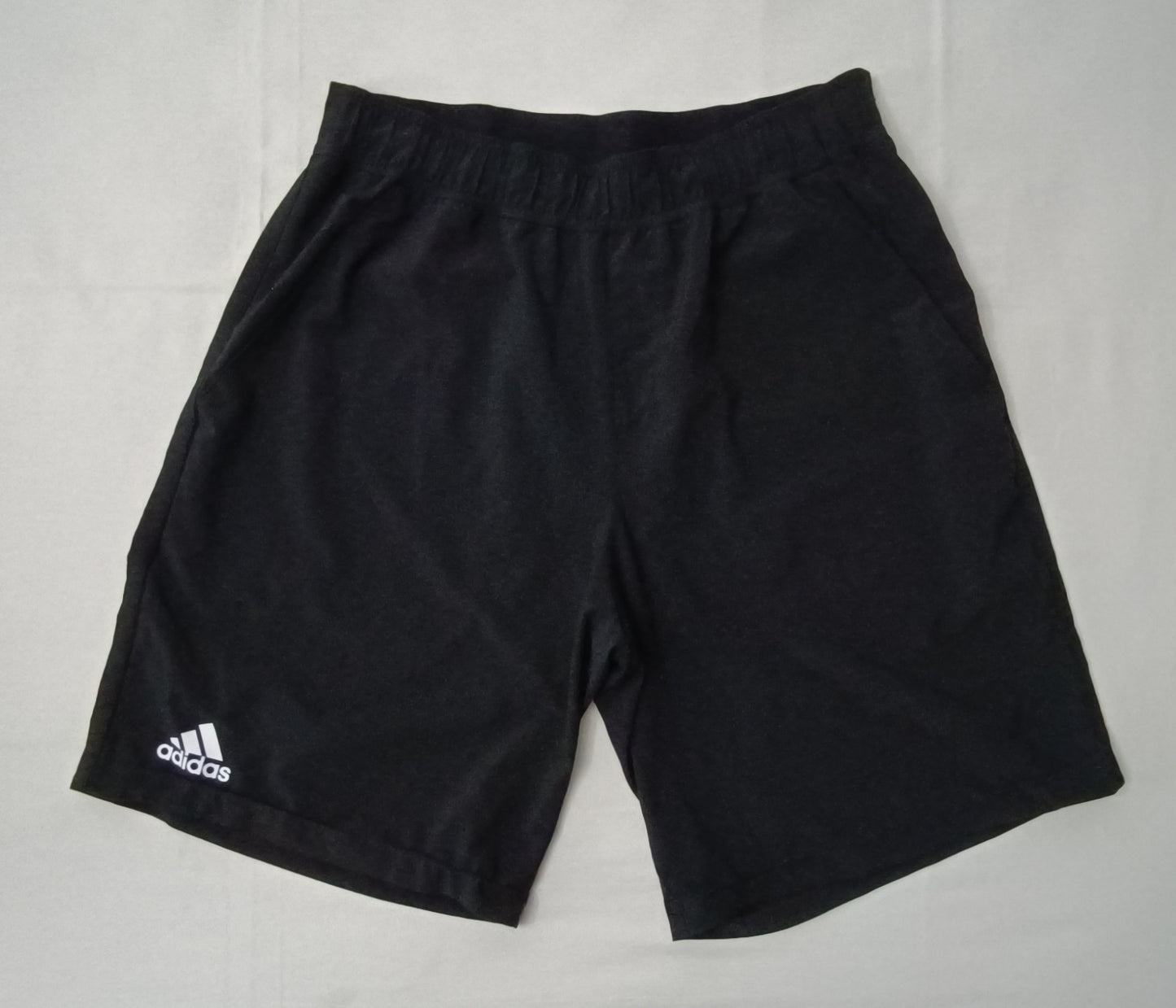 (L) Adidas Shorts шорти