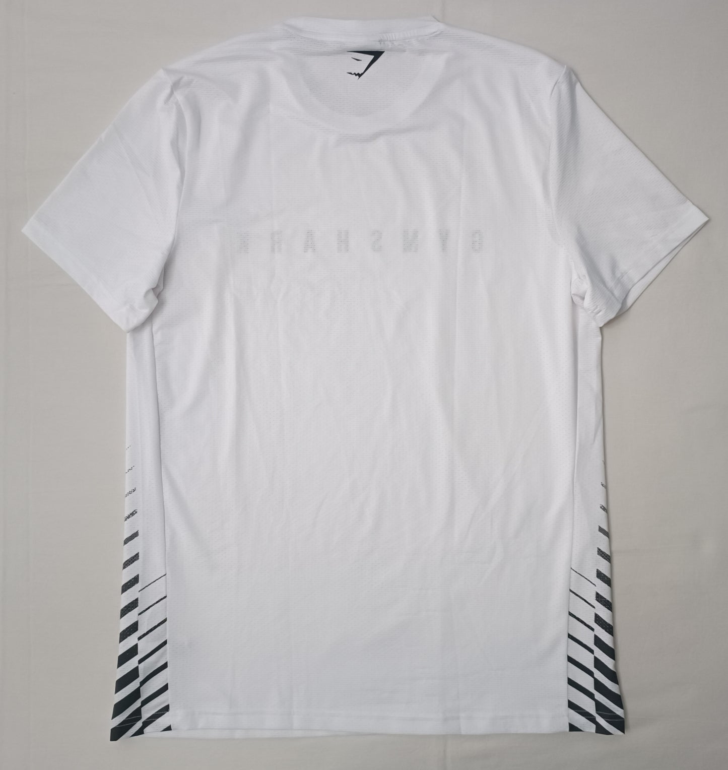 (M) Gymshark Sport Stripe Tee тениска