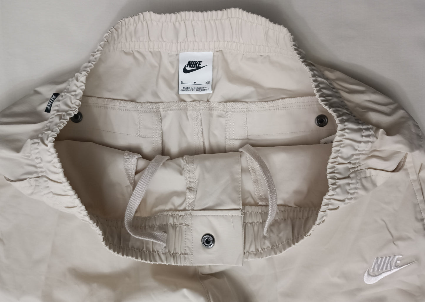 (S) Nike Woven Utility Pants долнище