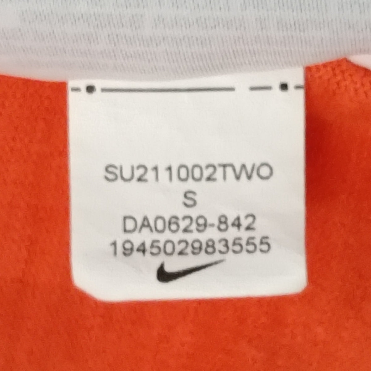 (S) Nike Sportswear World Tour Long Sleeve Top блуза