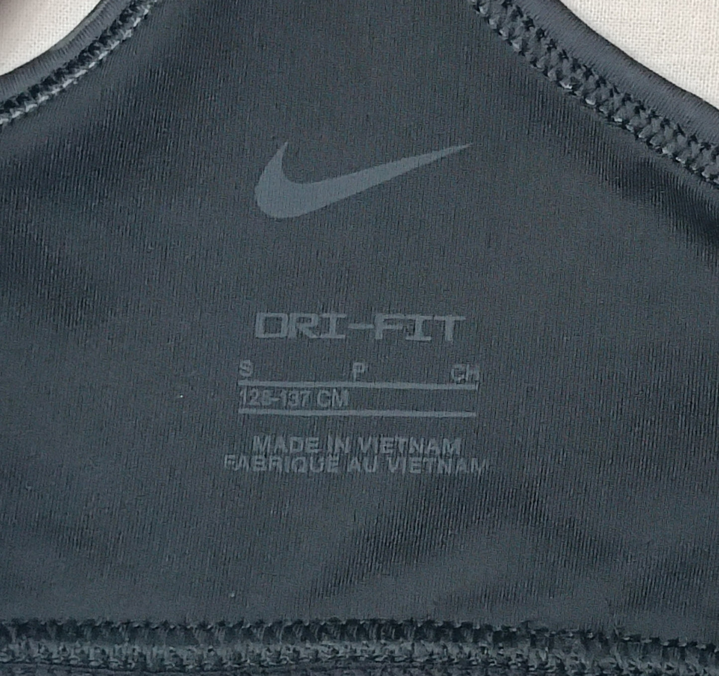 (ДЕТСКО) (Ръст 128-137см) Nike DRI-FIT Bra бюстие